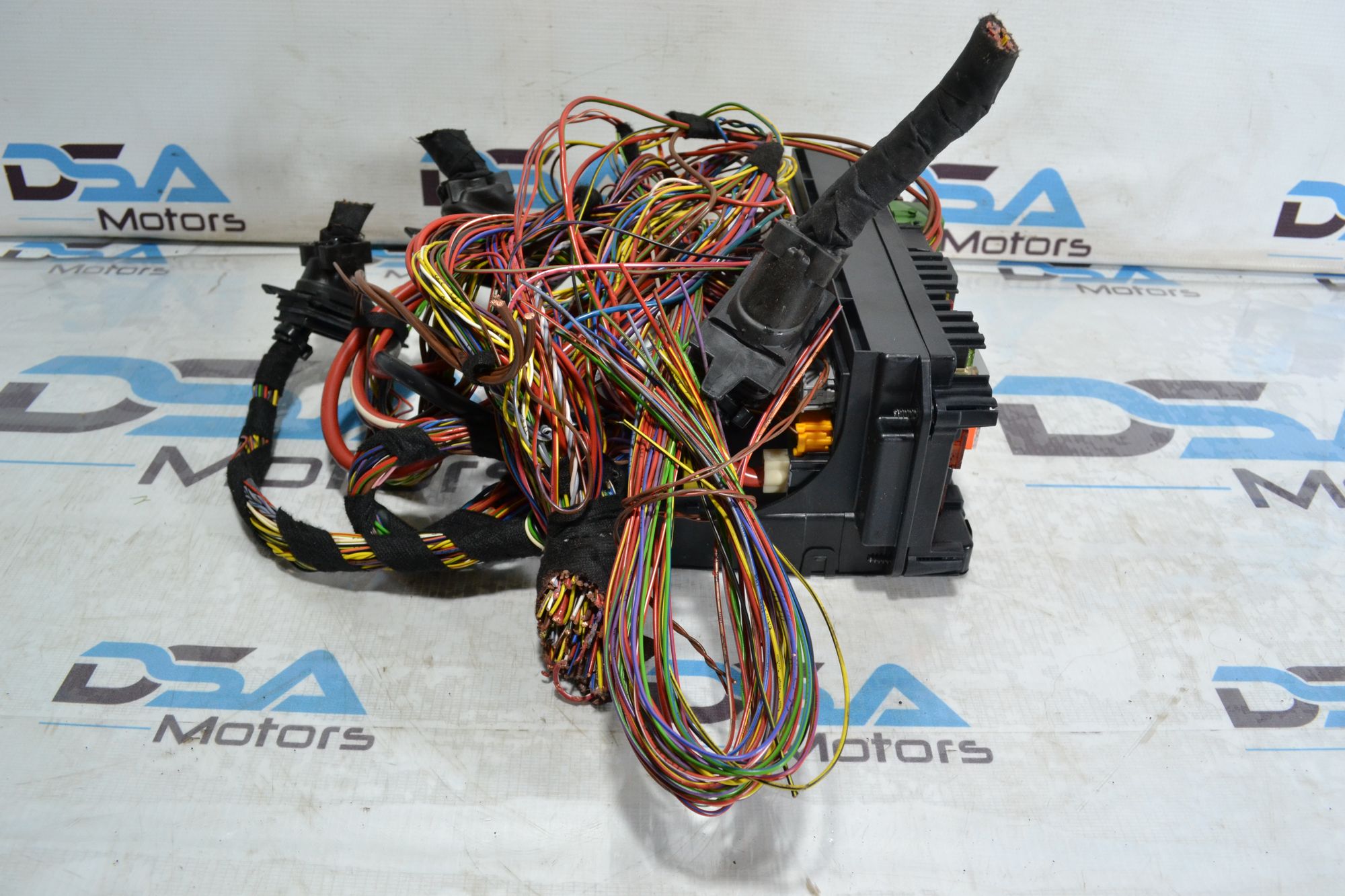 https://ycs.partsauto.market/partsauto-images/thmbs/userImages/b7628e092085f1f91467af1afb6e7630/part/58e929d0-8611-4d53-a842-1b7edd71b662_1779258647814.jpg
