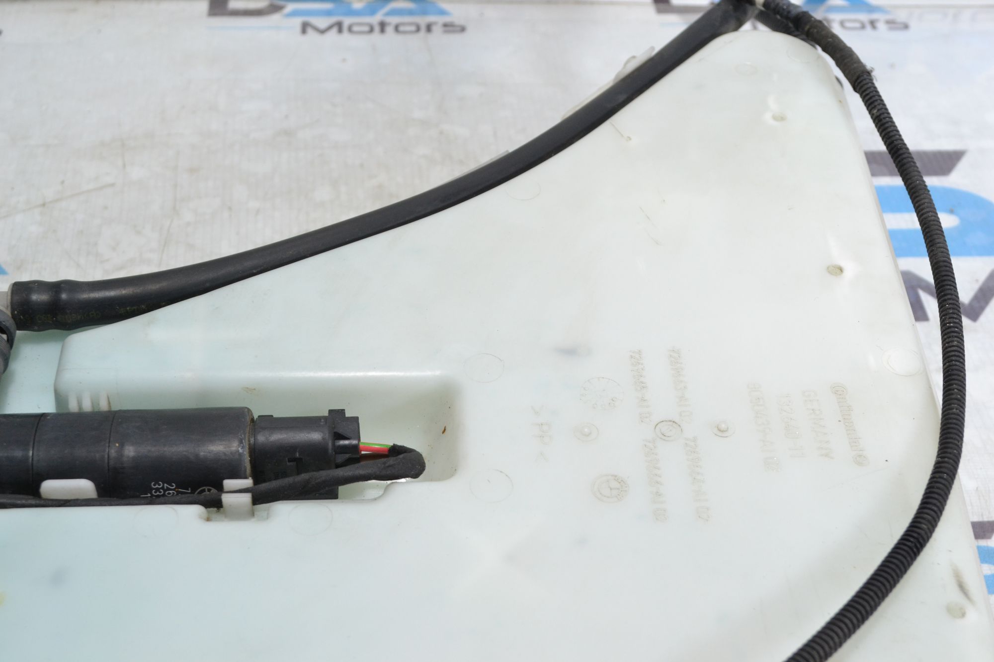 https://ycs.partsauto.market/partsauto-images/thmbs/userImages/b7628e092085f1f91467af1afb6e7630/part/591b22ec-58bc-4dc9-a01e-86e7ee6b93e0_1782109711418.jpg