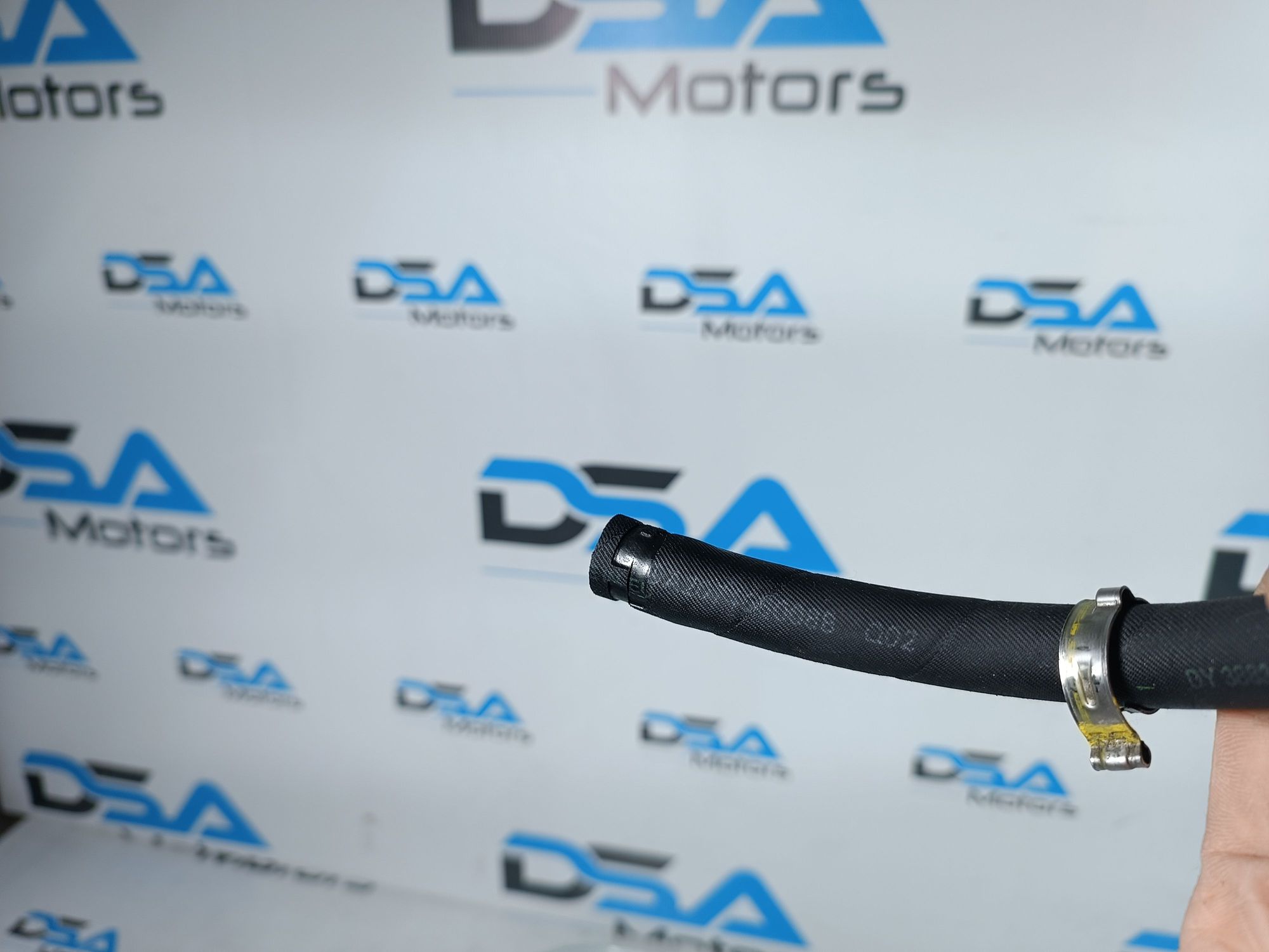 https://ycs.partsauto.market/partsauto-images/thmbs/userImages/b7628e092085f1f91467af1afb6e7630/part/593aa717-84e7-4a87-aa67-9ea94142637e_1700036794428.jpg