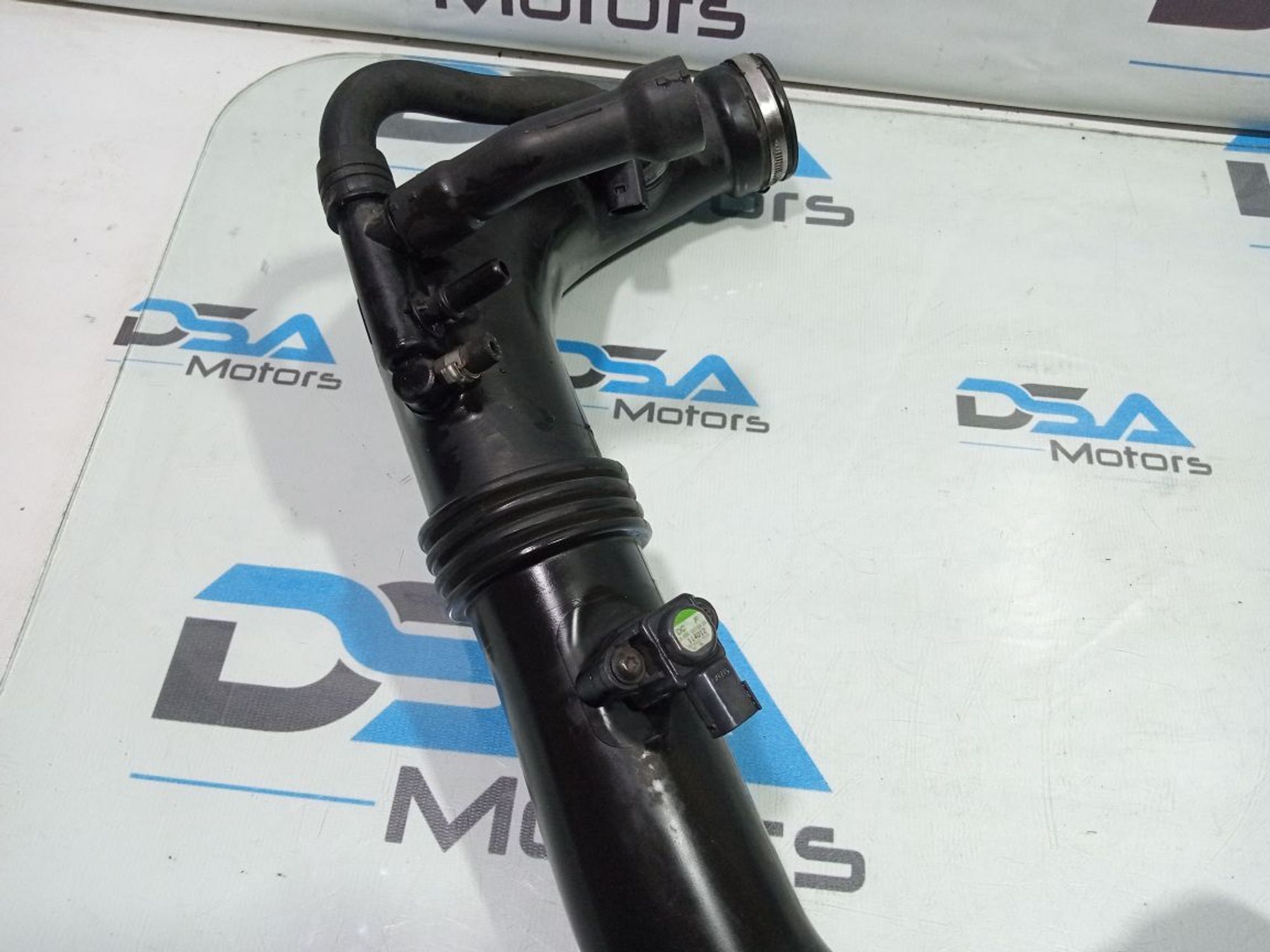 https://ycs.partsauto.market/partsauto-images/thmbs/userImages/b7628e092085f1f91467af1afb6e7630/part/59630b95-cf90-4e17-bcaf-52185bbb793f_1748163329550.jpg