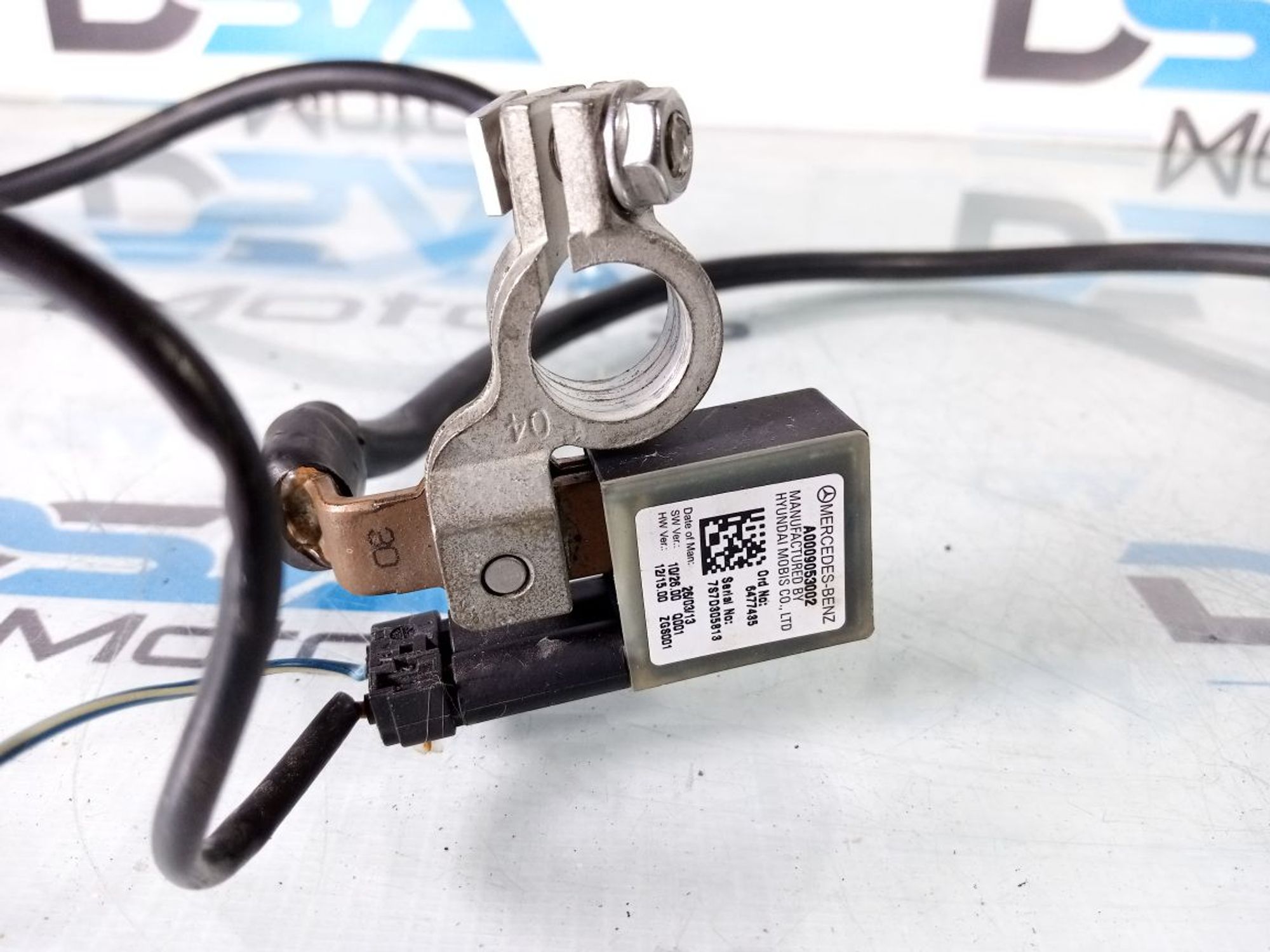 https://ycs.partsauto.market/partsauto-images/thmbs/userImages/b7628e092085f1f91467af1afb6e7630/part/59889201-ef5e-4fae-8776-0deeae479fa2_1734111499013.jpg