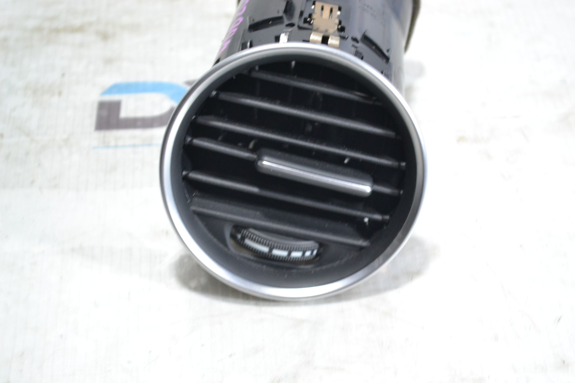 https://ycs.partsauto.market/partsauto-images/thmbs/userImages/b7628e092085f1f91467af1afb6e7630/part/59c5f318-8627-4696-8b4f-1d8c52e5b5d7_1780579737647.jpg