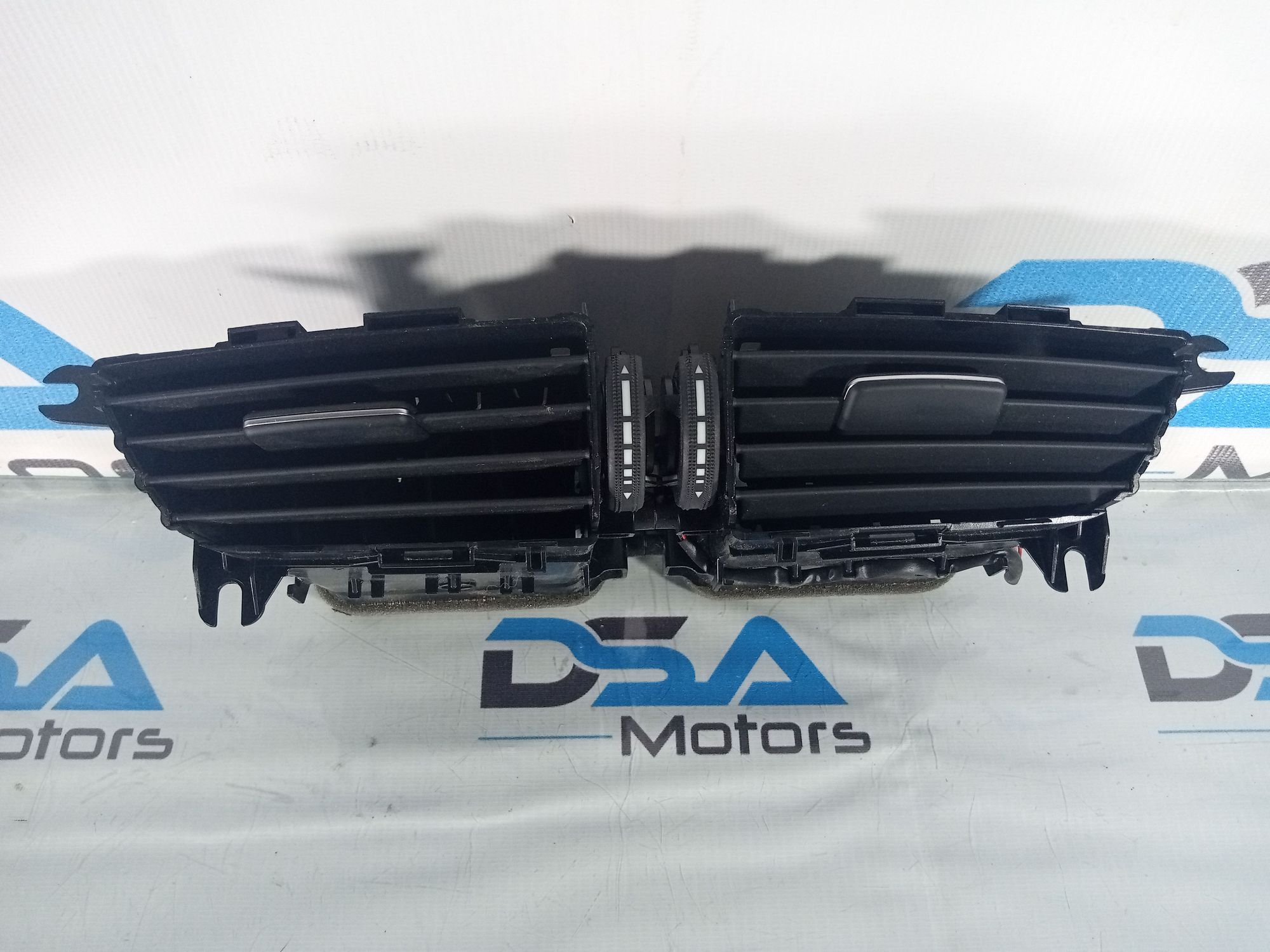 https://ycs.partsauto.market/partsauto-images/thmbs/userImages/b7628e092085f1f91467af1afb6e7630/part/59d9a2cb-3b9f-4cfc-95ee-2baab047653c_1719821056780.jpg