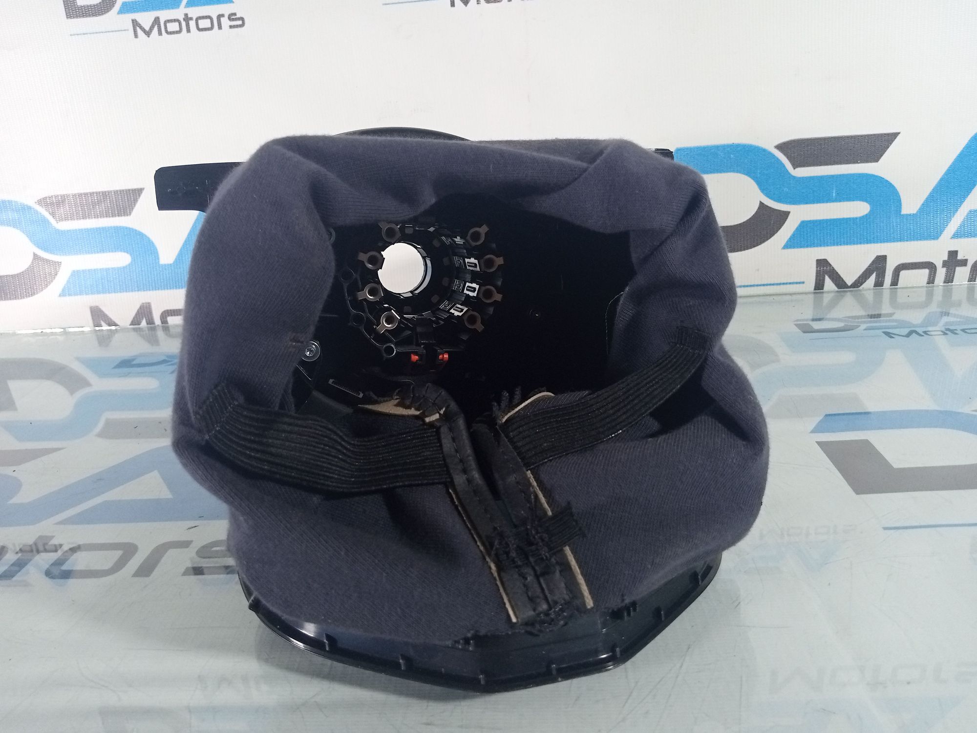 https://ycs.partsauto.market/partsauto-images/thmbs/userImages/b7628e092085f1f91467af1afb6e7630/part/5a2f1b0f-f6cc-411b-8500-17753eee7cb9_1719819712620.jpg
