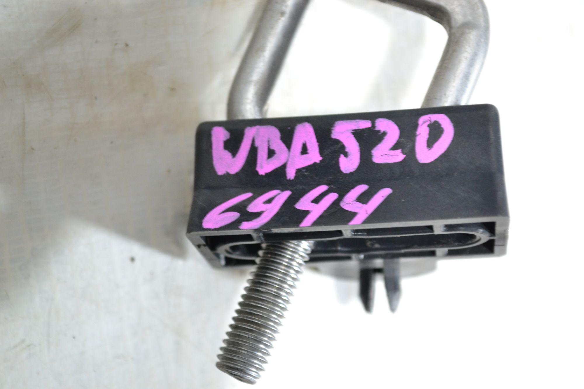https://ycs.partsauto.market/partsauto-images/thmbs/userImages/b7628e092085f1f91467af1afb6e7630/part/5a32d2b9-a880-46d0-9263-4d3736042d26_1781606946467.jpg