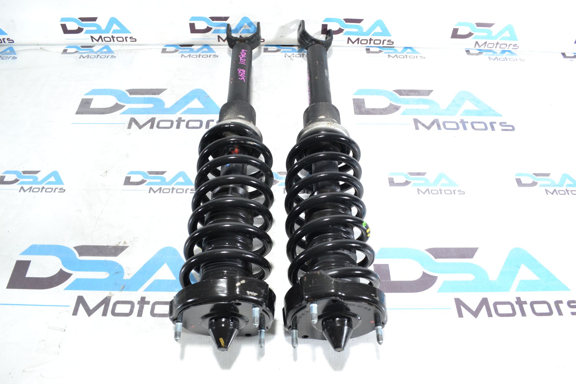 https://ycs.partsauto.market/partsauto-images/thmbs/userImages/b7628e092085f1f91467af1afb6e7630/part/5a4bd409-7d8d-44a6-b95e-beb2b72999fc_1779100681889.jpg