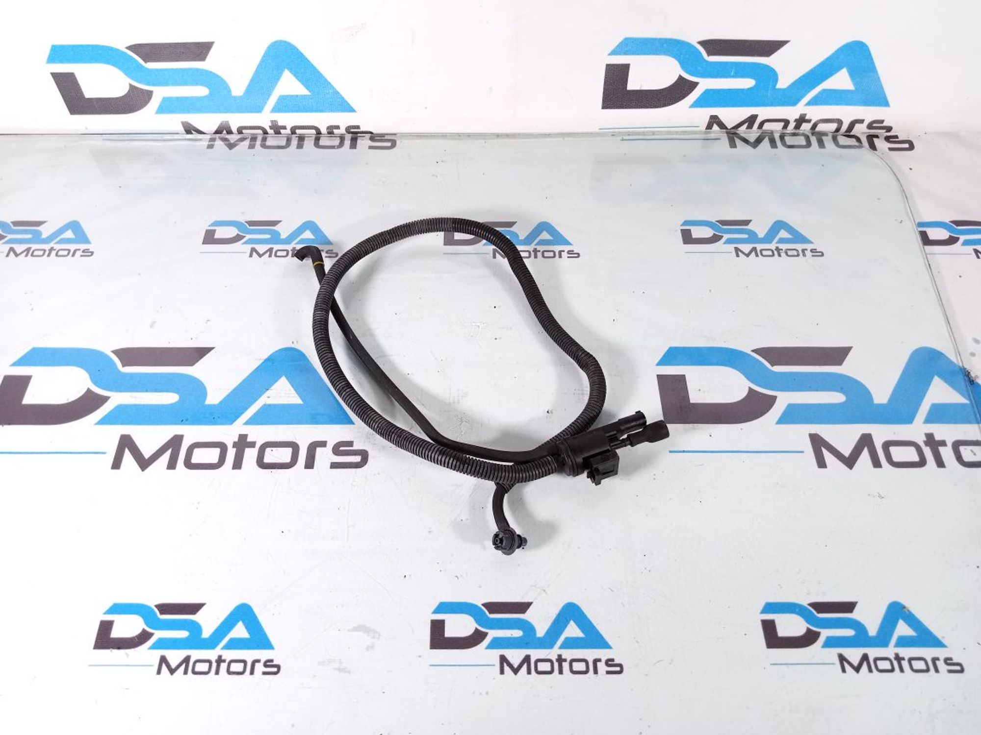 https://ycs.partsauto.market/partsauto-images/thmbs/userImages/b7628e092085f1f91467af1afb6e7630/part/5a584d92-3d33-4c4d-8632-4c42ffcd4b26_1720778671749.jpg