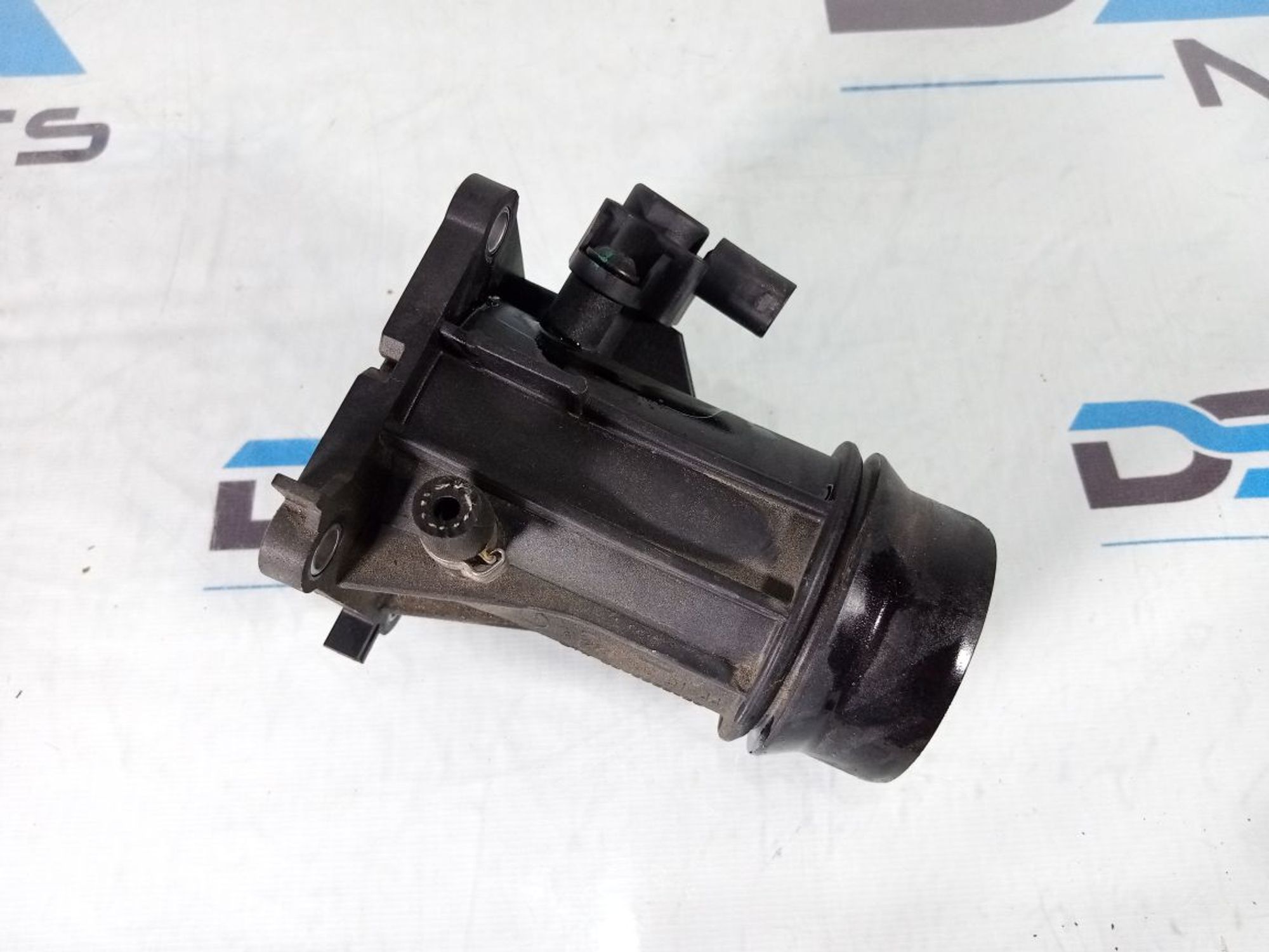 https://ycs.partsauto.market/partsauto-images/thmbs/userImages/b7628e092085f1f91467af1afb6e7630/part/5aca3c39-2b52-4972-8f65-b9e1e4cf57a6_1732542499519.jpg