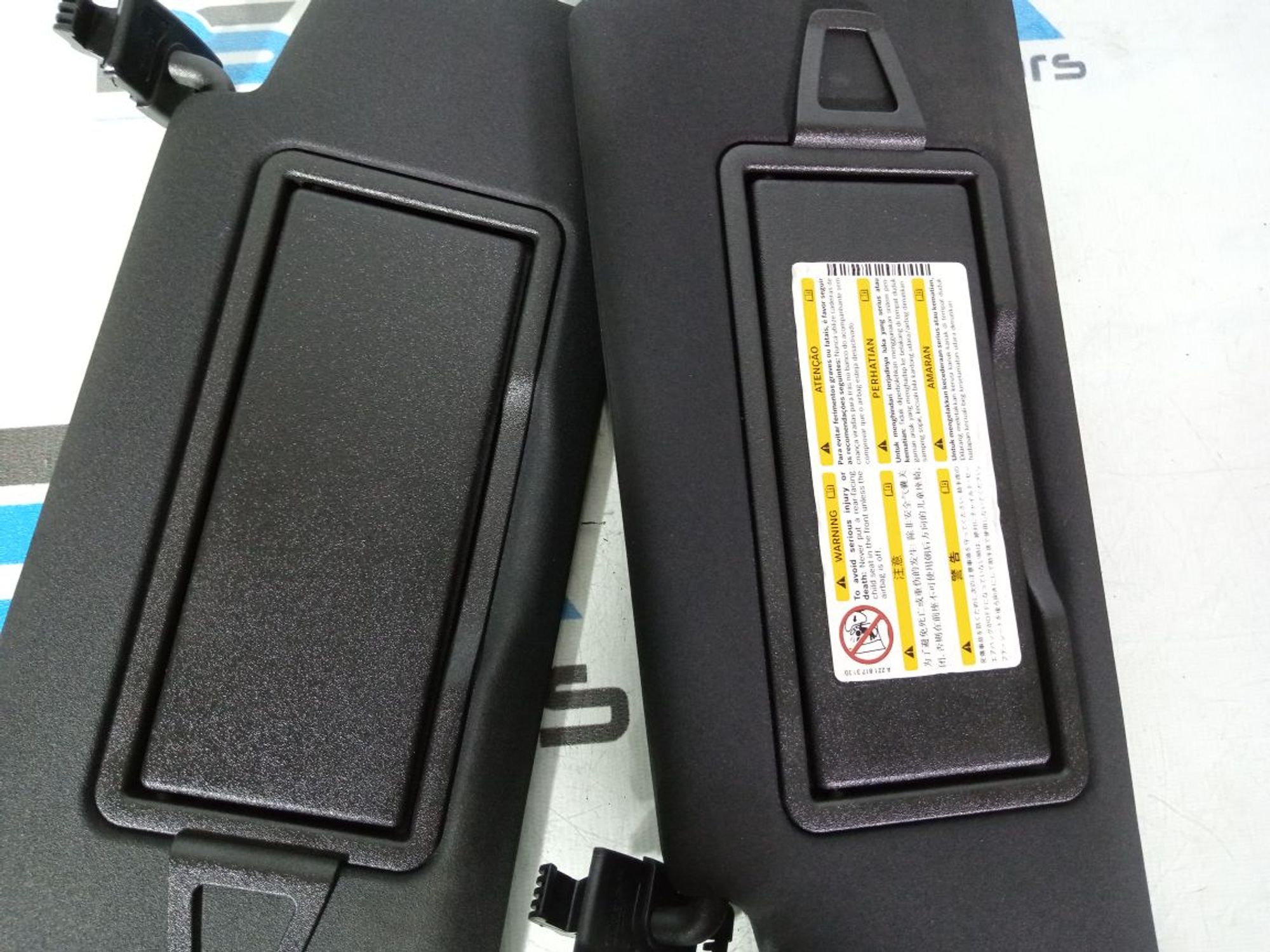 https://ycs.partsauto.market/partsauto-images/thmbs/userImages/b7628e092085f1f91467af1afb6e7630/part/5ae8e403-c8f5-48f3-8a00-a92c6dc64f69_1747338863854.jpg
