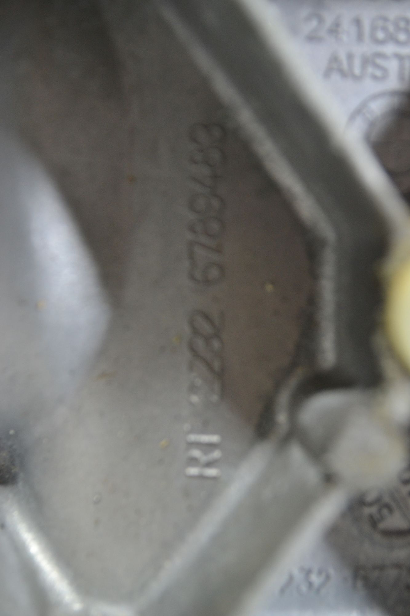 Кронштейн крепления КПП с подушками BMW 5 F10/F01/F12 из Японии, 4900 рублей, Кореновск