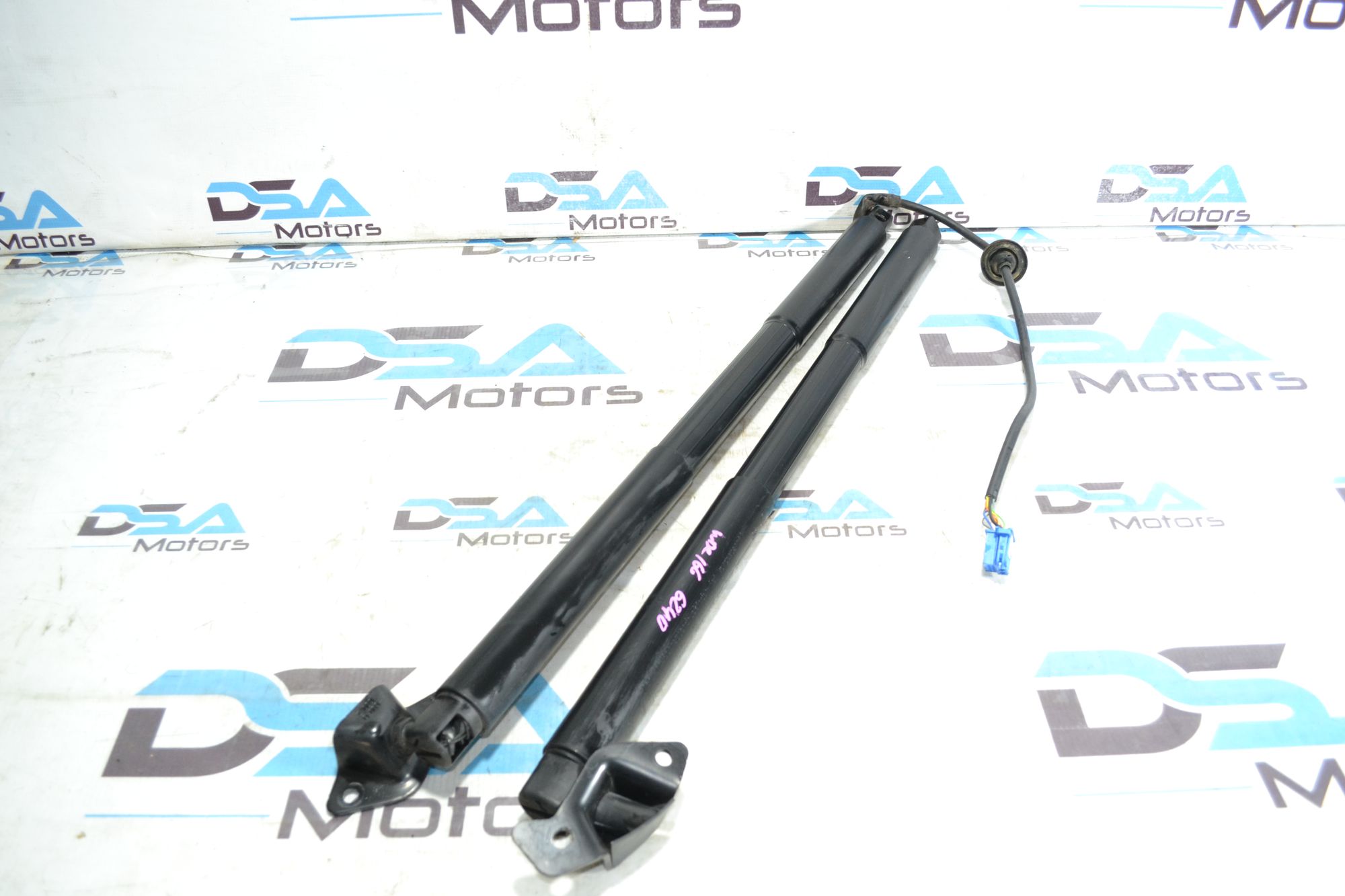 https://ycs.partsauto.market/partsauto-images/thmbs/userImages/b7628e092085f1f91467af1afb6e7630/part/5b1547be-ae1a-453b-b8ec-01a8974f462c_1785309018345.jpg