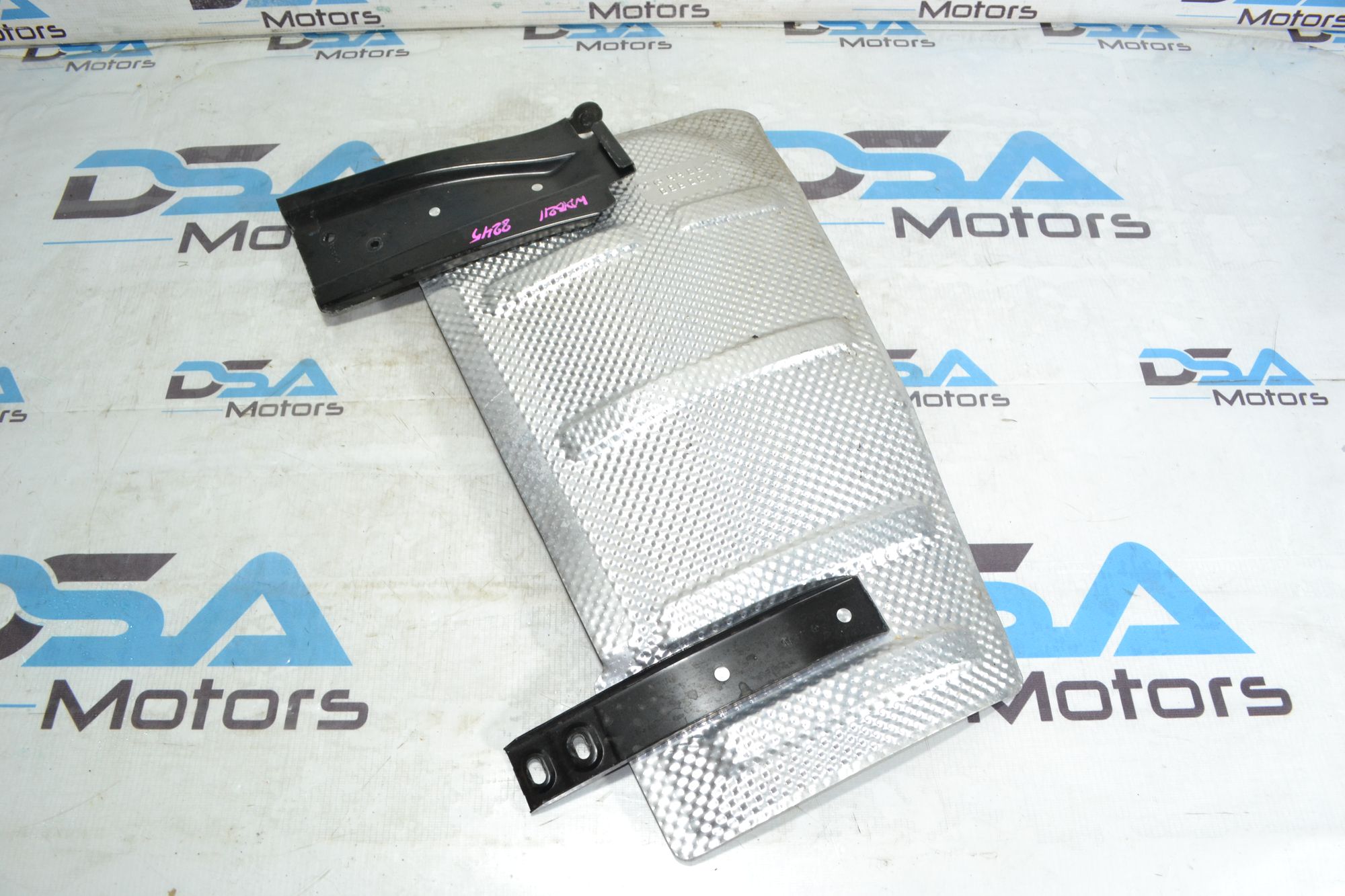https://ycs.partsauto.market/partsauto-images/thmbs/userImages/b7628e092085f1f91467af1afb6e7630/part/5c157158-9760-4770-bbd6-be0b544aea77_1781612948041.jpg