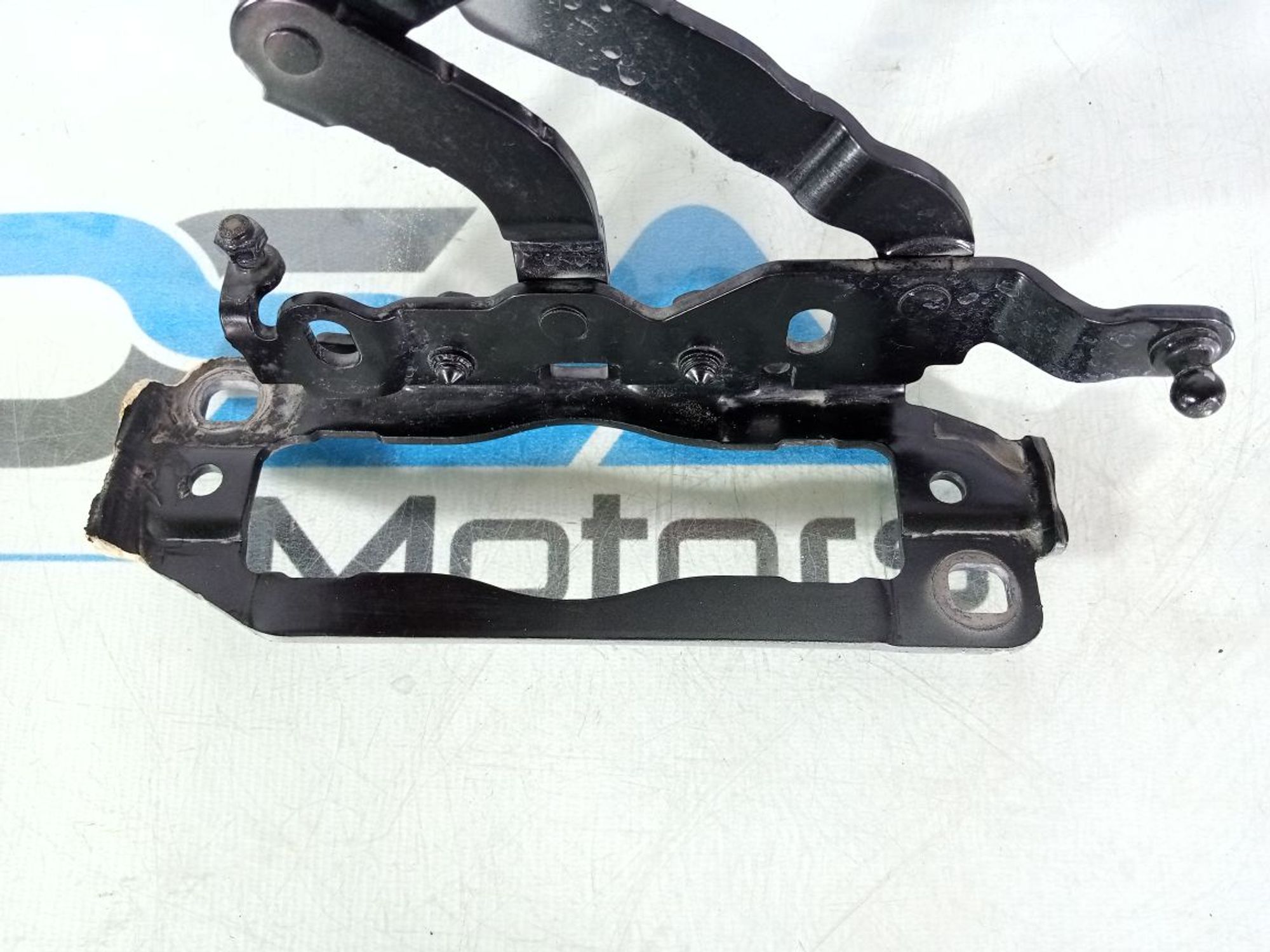 https://ycs.partsauto.market/partsauto-images/thmbs/userImages/b7628e092085f1f91467af1afb6e7630/part/5c5a4feb-a78a-4204-88b4-84cf832aa9e6_1744349830388.jpg