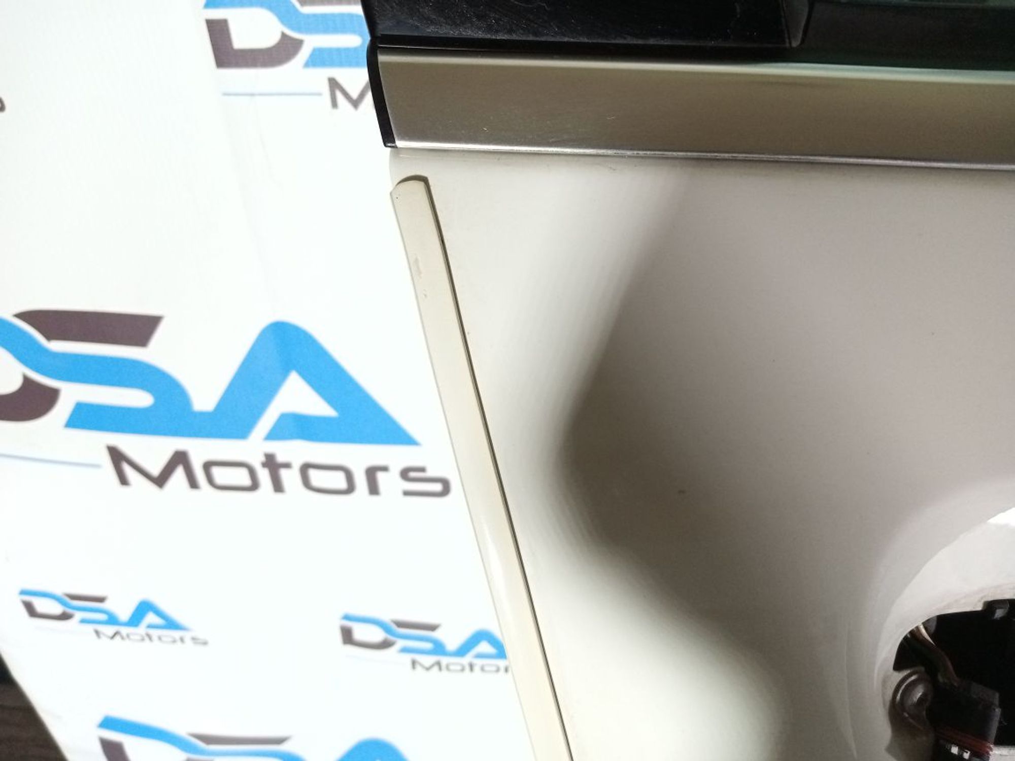 https://ycs.partsauto.market/partsauto-images/thmbs/userImages/b7628e092085f1f91467af1afb6e7630/part/5d27b1da-8cb3-4b96-be1b-cb20c4074f48_1746958407666.jpg
