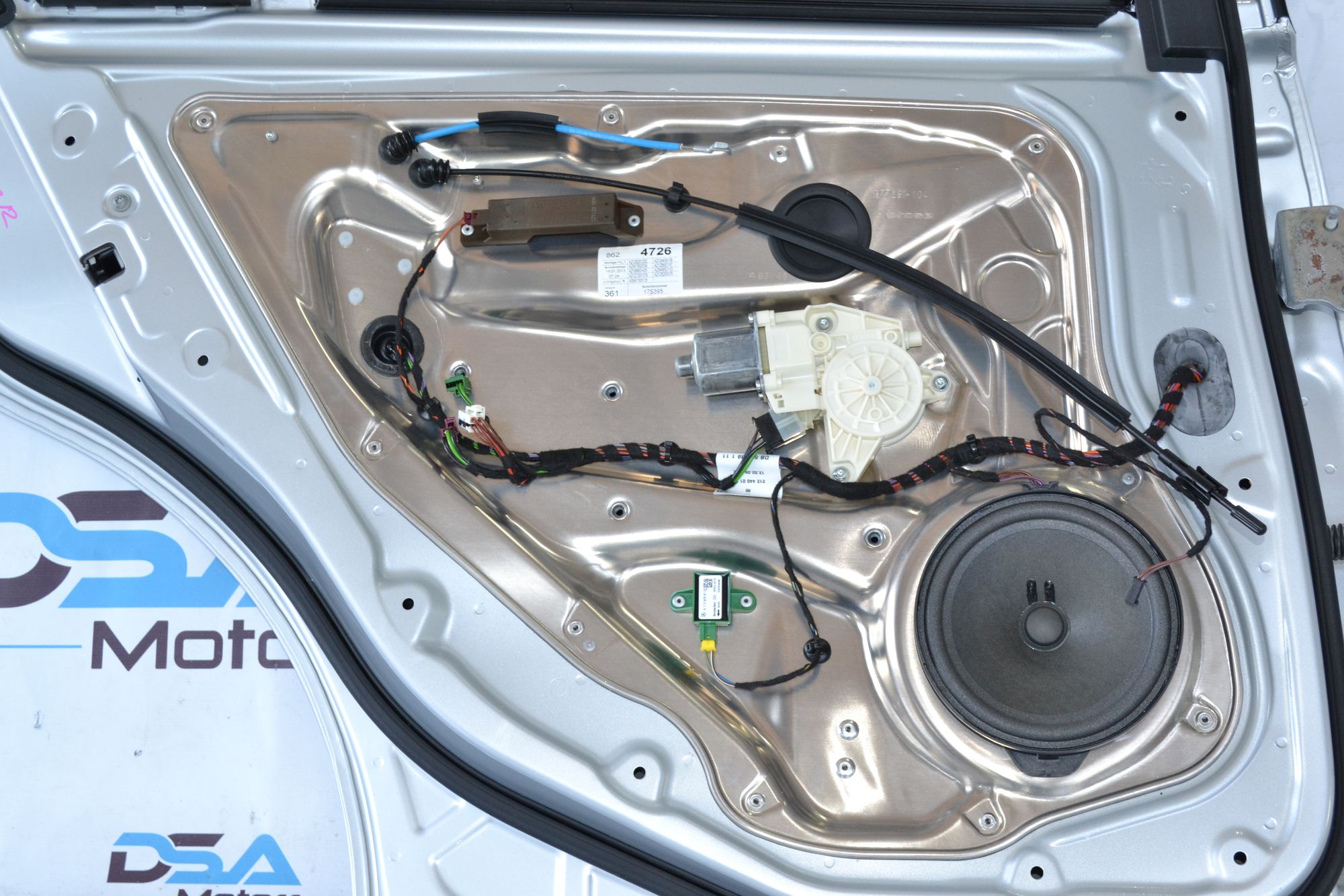 https://ycs.partsauto.market/partsauto-images/thmbs/userImages/b7628e092085f1f91467af1afb6e7630/part/5d88d8ef-5a97-4e38-964b-c69f0c205d58_1783074739062.jpg