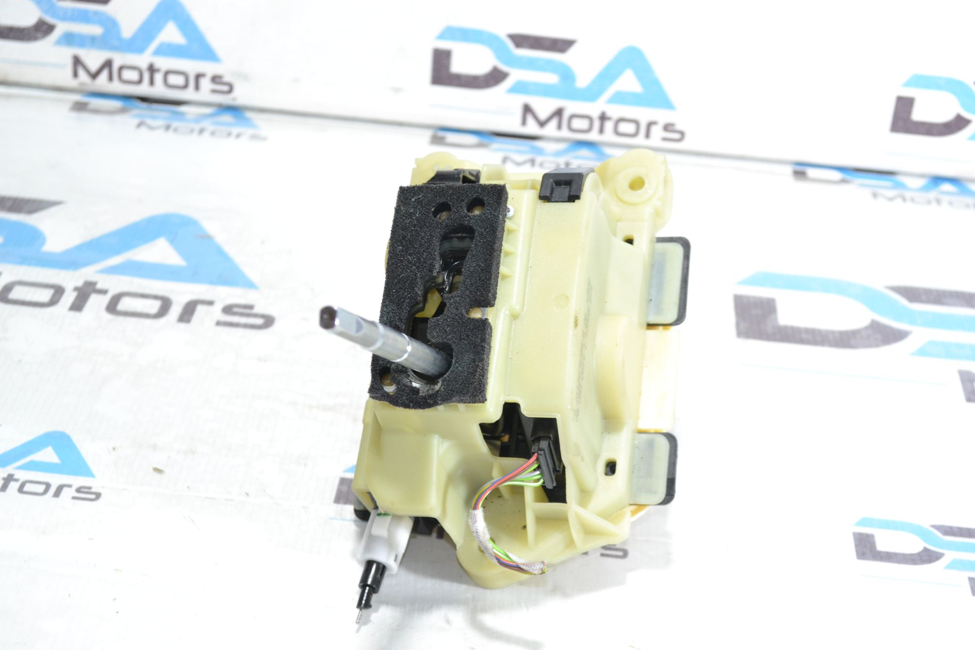 https://ycs.partsauto.market/partsauto-images/thmbs/userImages/b7628e092085f1f91467af1afb6e7630/part/5e8e15c3-f2bf-4b96-9f05-88615dcc99cf_1780382421271.jpg