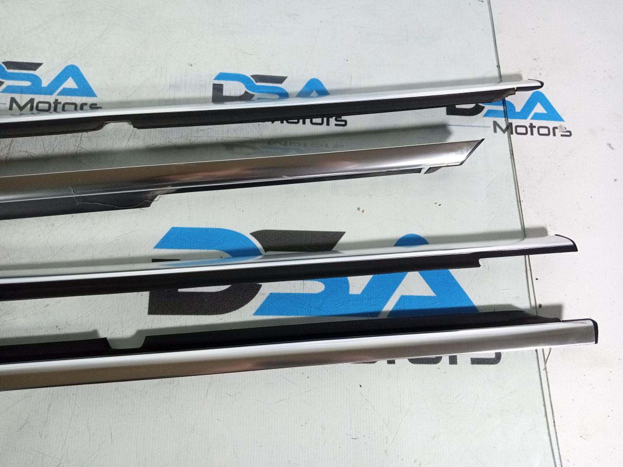 https://ycs.partsauto.market/partsauto-images/thmbs/userImages/b7628e092085f1f91467af1afb6e7630/part/5ea06b83-c9ec-4d7d-9229-995e195f4db8_1741266392558.jpg