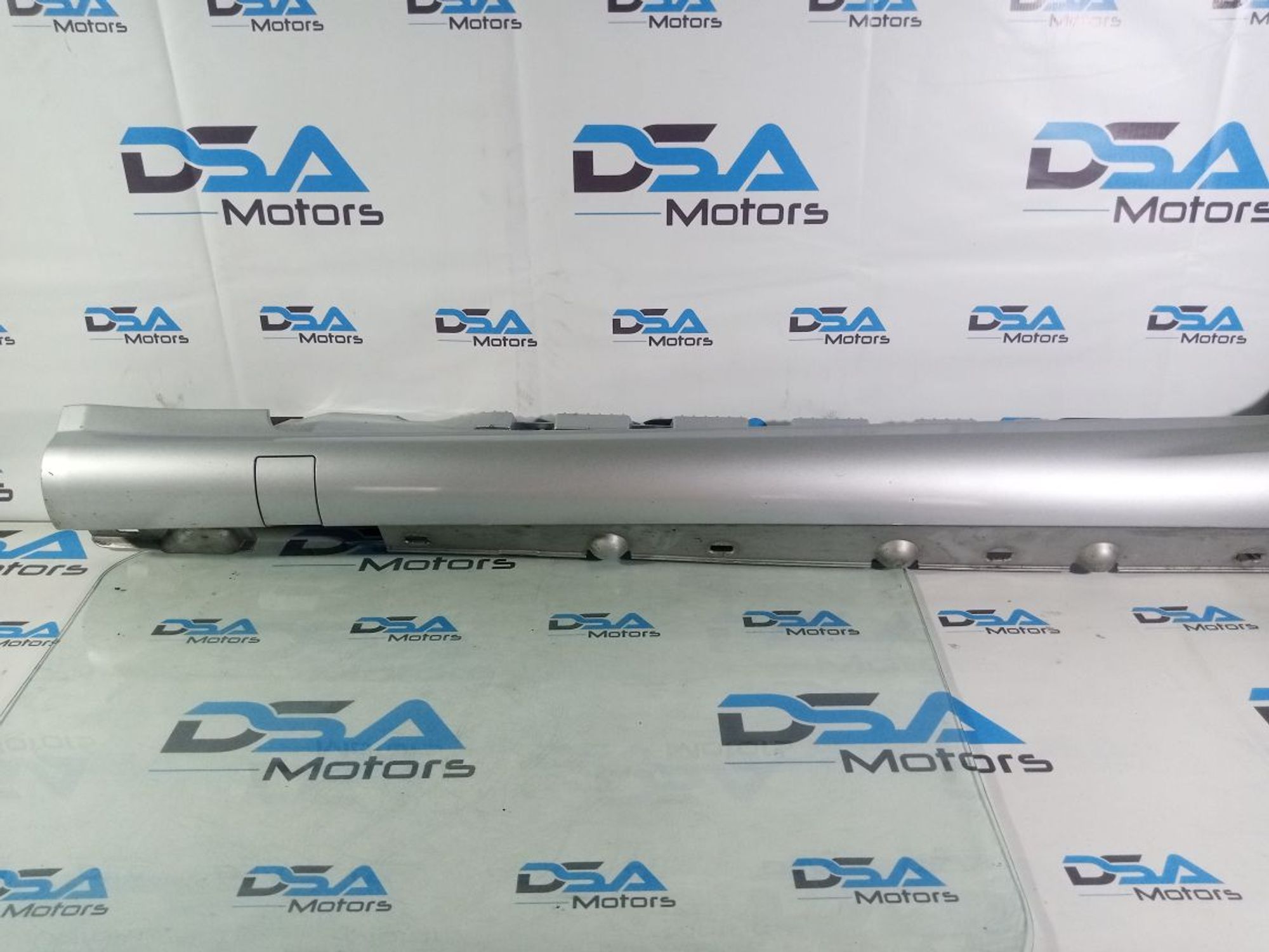 https://ycs.partsauto.market/partsauto-images/thmbs/userImages/b7628e092085f1f91467af1afb6e7630/part/5eb34bab-bb16-4fcc-b46e-6196b3e438cd_1744112171122.jpg
