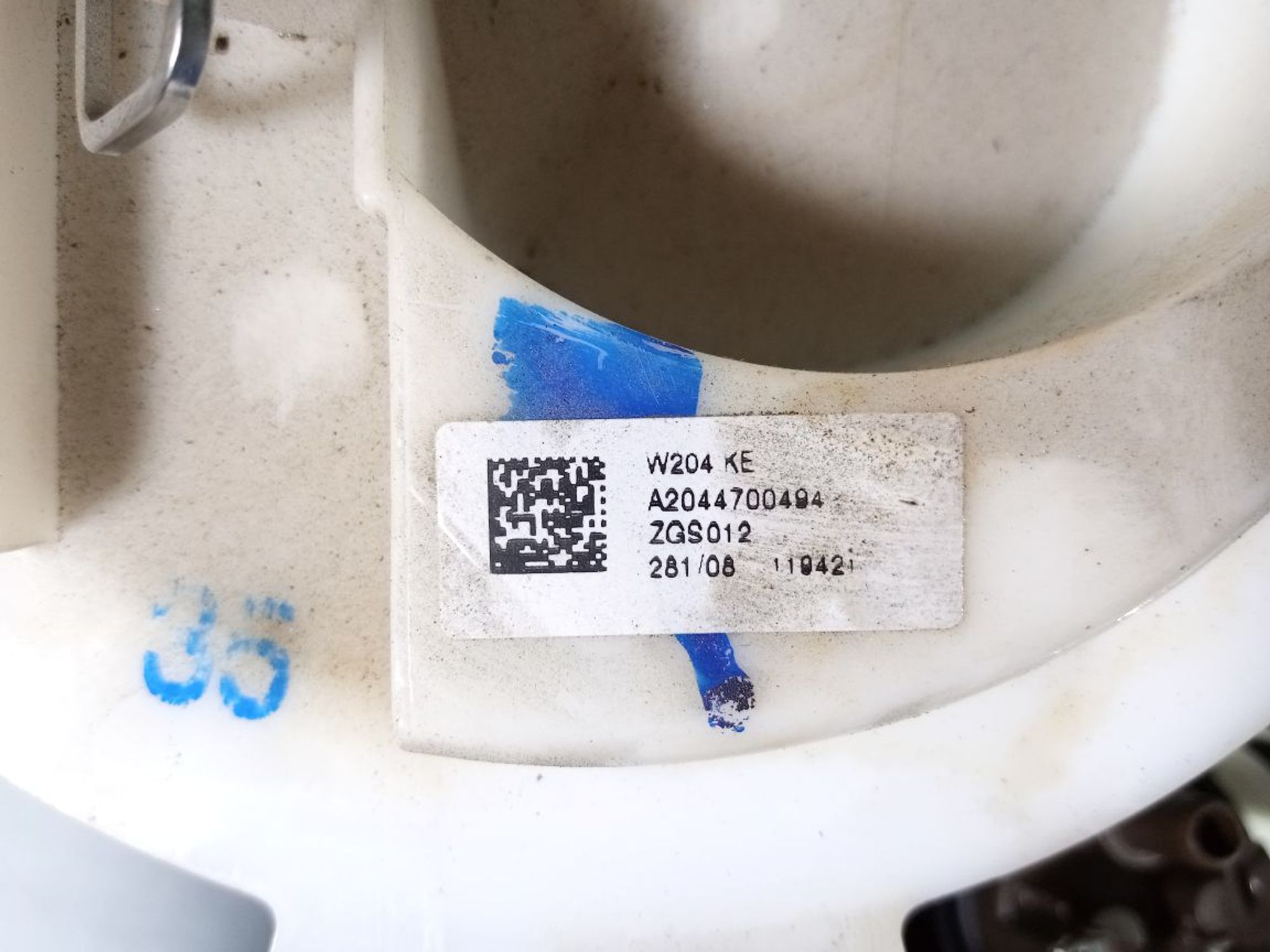 https://ycs.partsauto.market/partsauto-images/thmbs/userImages/b7628e092085f1f91467af1afb6e7630/part/5fa7e6da-b3cb-43e8-ada2-ff2e62e9680d_1736777890561.jpg