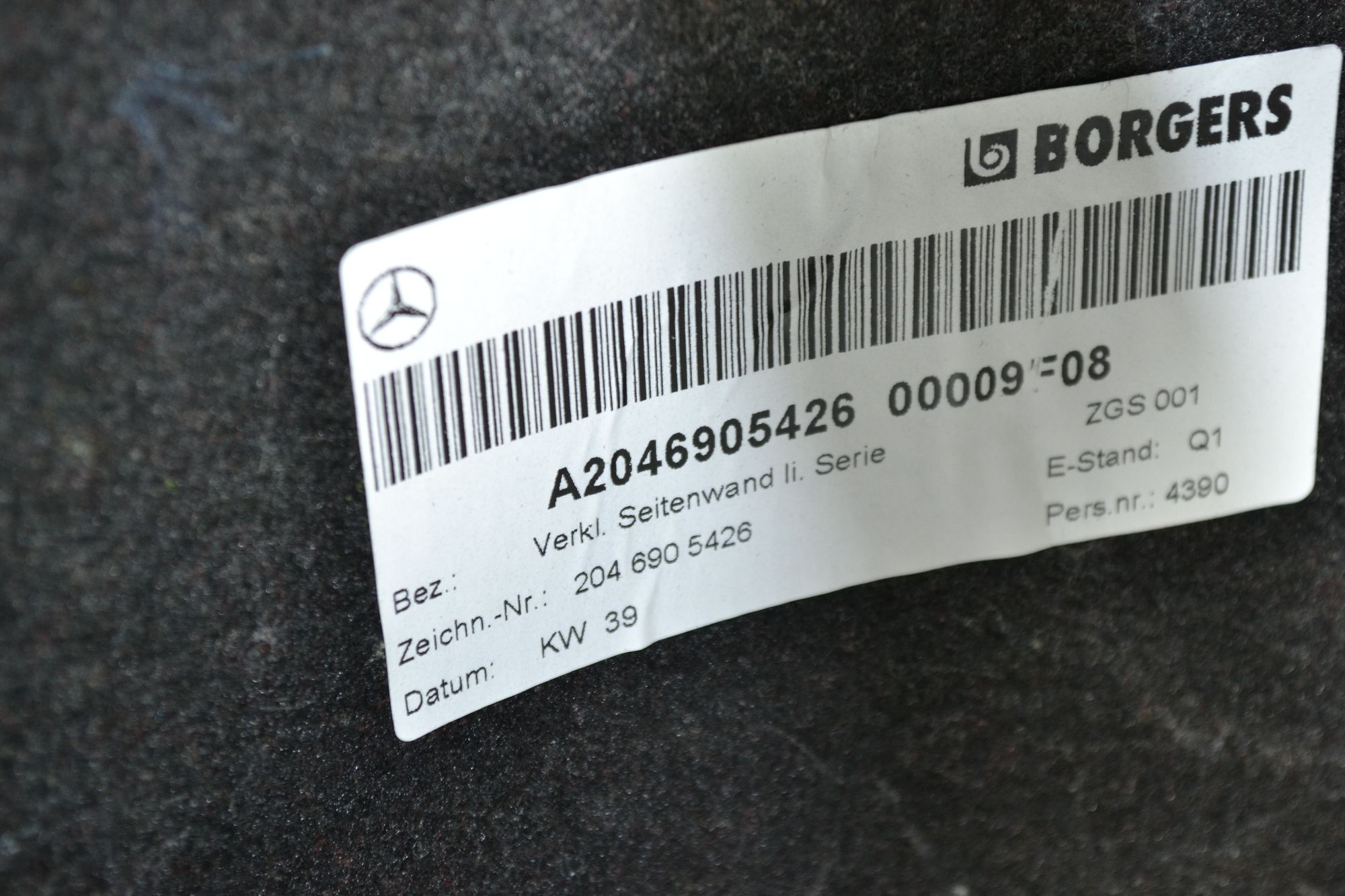 Обшивка багажника левая оригинал Mercedes C W204 из Японии, 1400 рублей, Кореновск