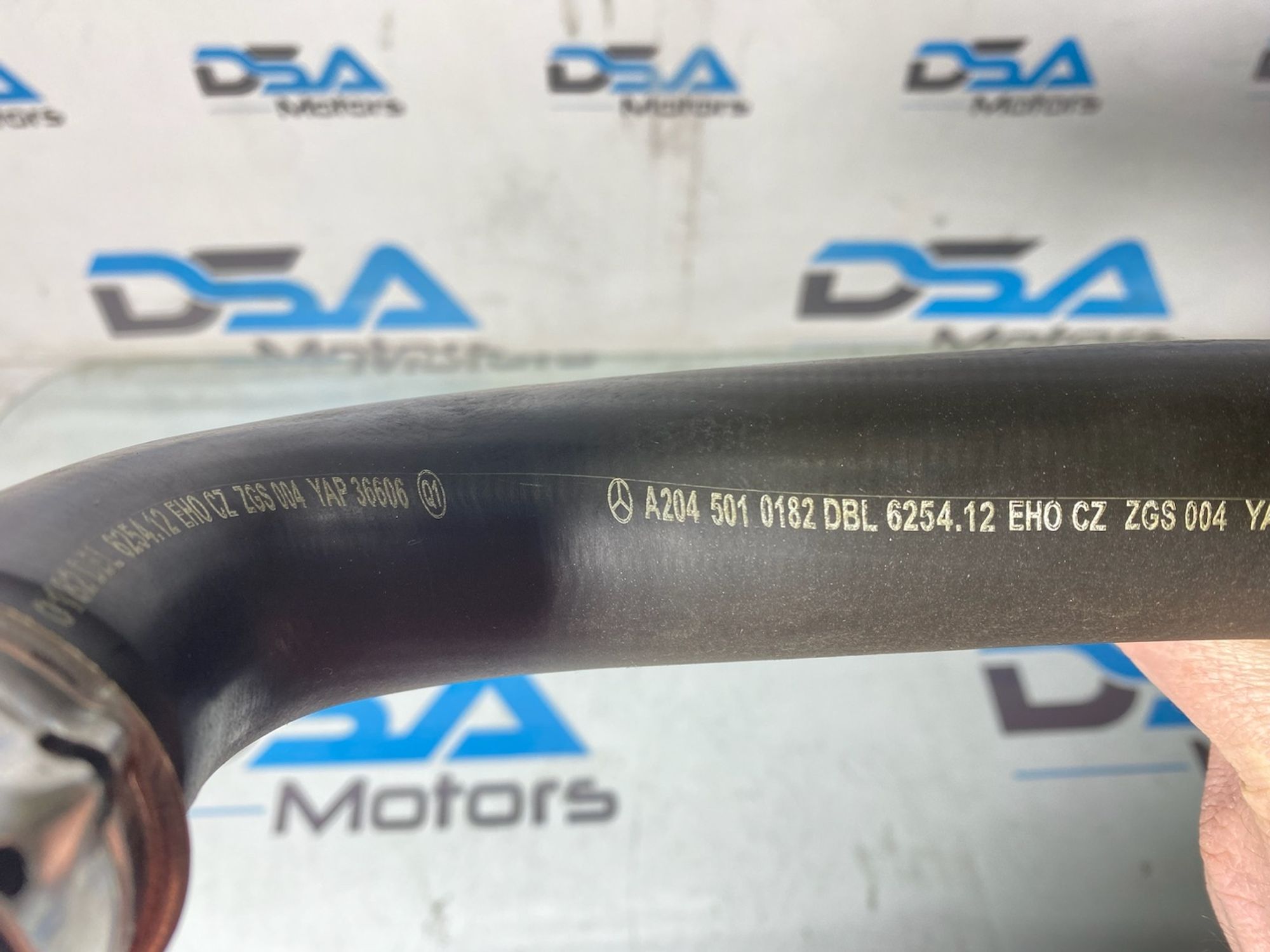 https://ycs.partsauto.market/partsauto-images/thmbs/userImages/b7628e092085f1f91467af1afb6e7630/part/60c04d1a-c92b-48c8-b1e0-54435180c998_1734693470262.jpg