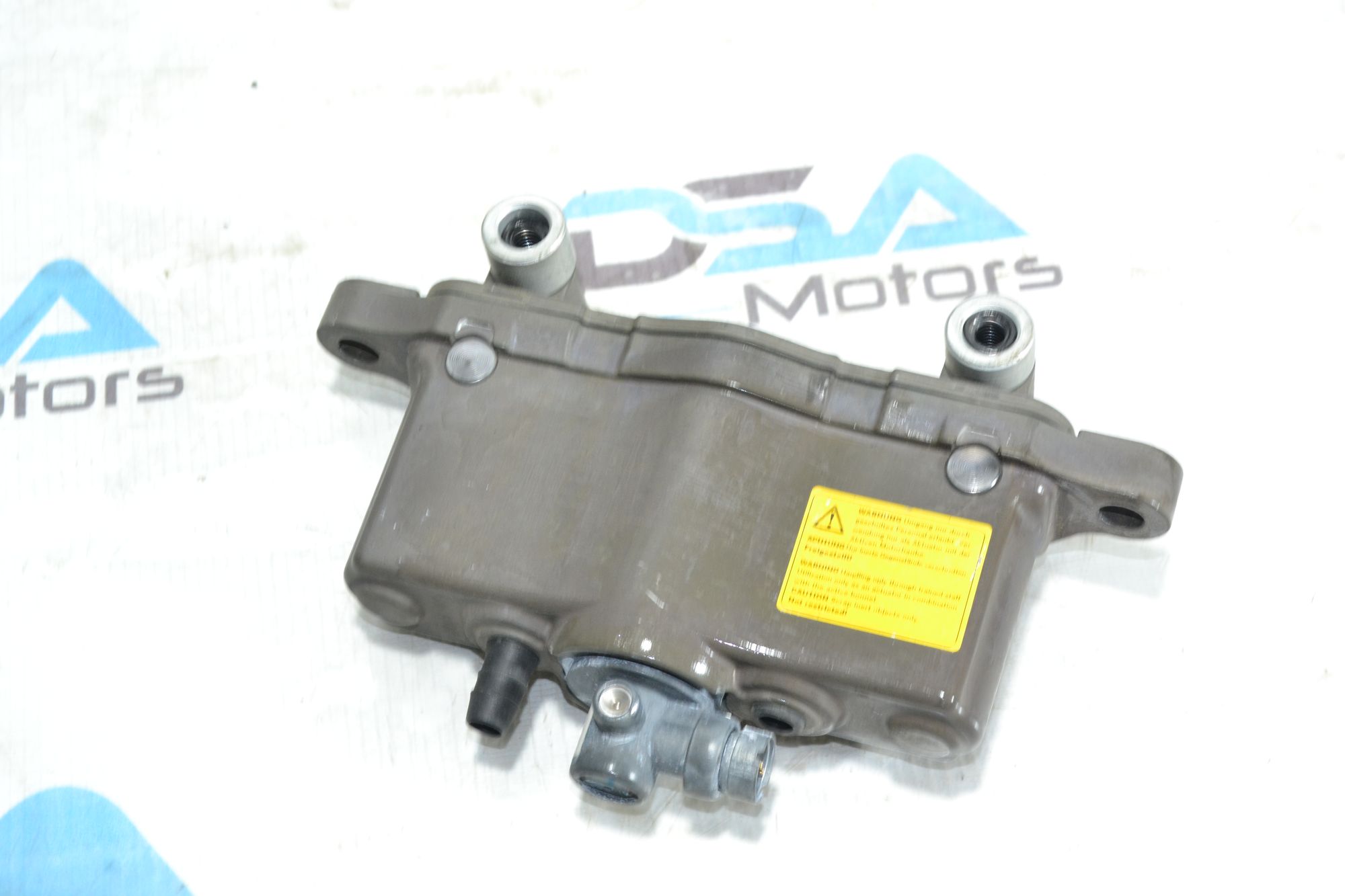 https://ycs.partsauto.market/partsauto-images/thmbs/userImages/b7628e092085f1f91467af1afb6e7630/part/60ec7feb-b050-4f4b-9942-baba7d29d258_1780494343552.jpg