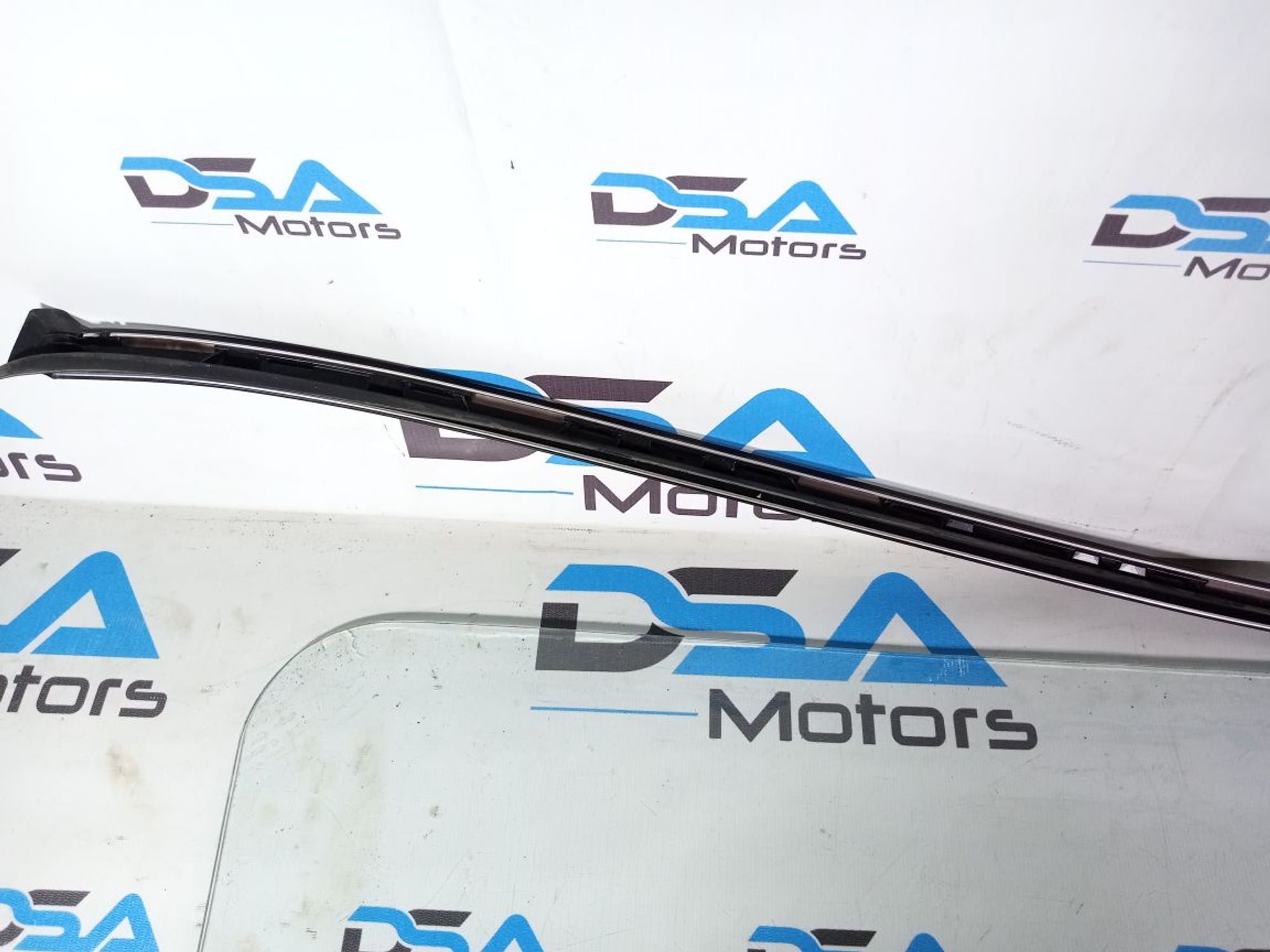 https://ycs.partsauto.market/partsauto-images/thmbs/userImages/b7628e092085f1f91467af1afb6e7630/part/60f84bd6-ffaa-4167-8082-7a12c129db0c_1746166807177.jpg
