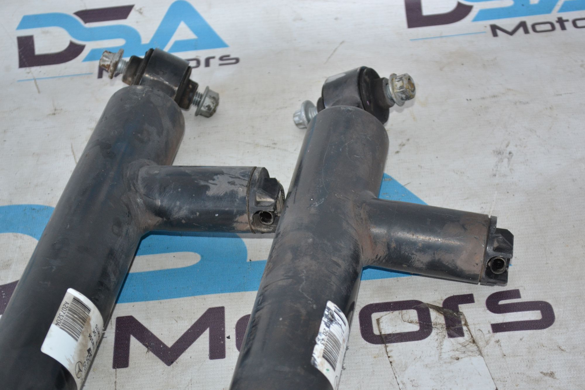 https://ycs.partsauto.market/partsauto-images/thmbs/userImages/b7628e092085f1f91467af1afb6e7630/part/614bac86-b961-4d48-aa92-e4839b127221_1785148709132.jpg