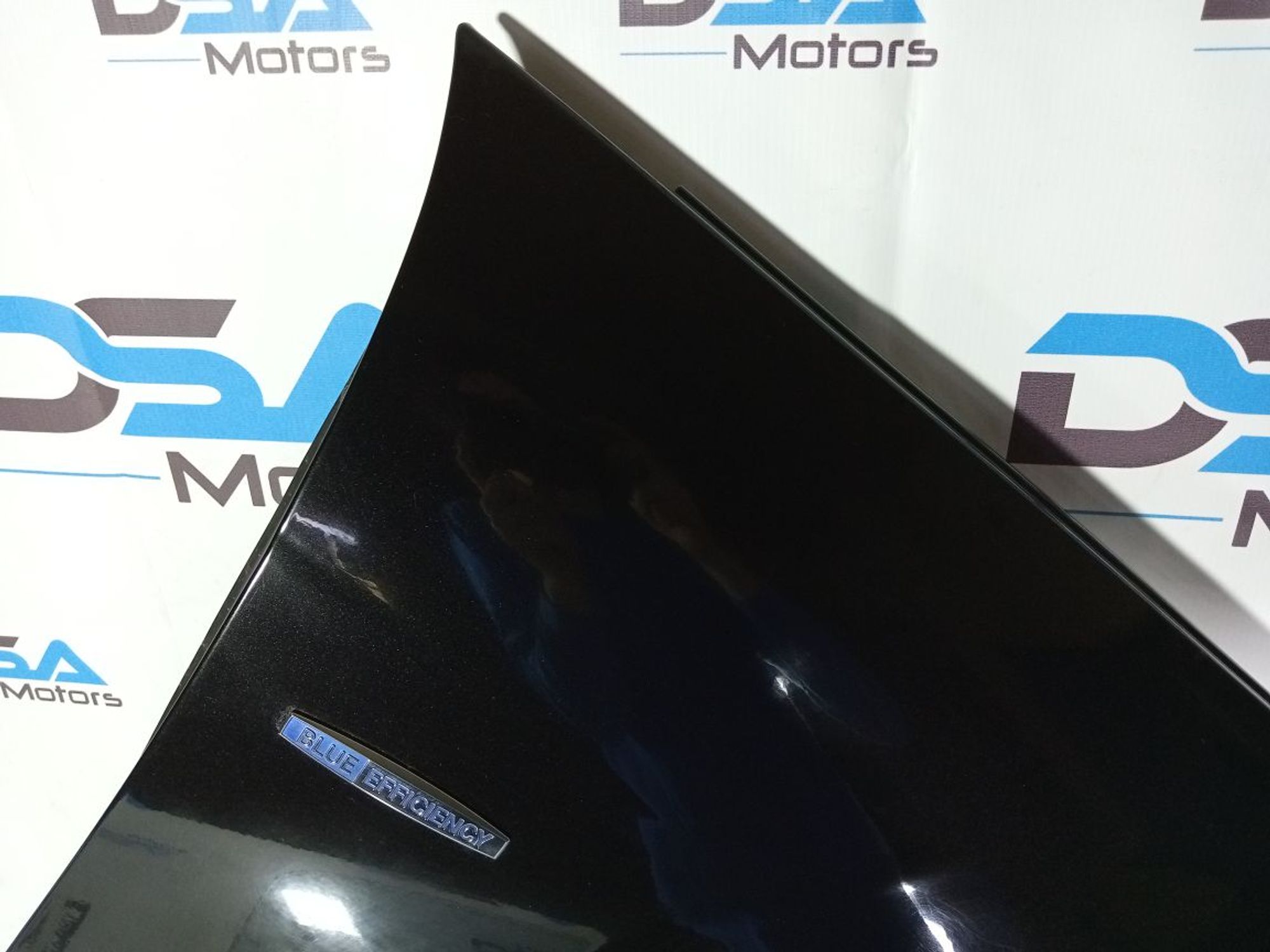 https://ycs.partsauto.market/partsauto-images/thmbs/userImages/b7628e092085f1f91467af1afb6e7630/part/61560b00-2860-47ef-b421-99a1946ec4b8_1745843416669.jpg