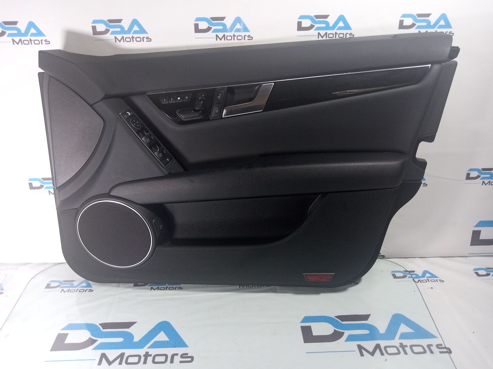 https://ycs.partsauto.market/partsauto-images/thmbs/userImages/b7628e092085f1f91467af1afb6e7630/part/617ba10d-322f-4183-8ef8-7640b7ba3be5_1719939090385.jpg