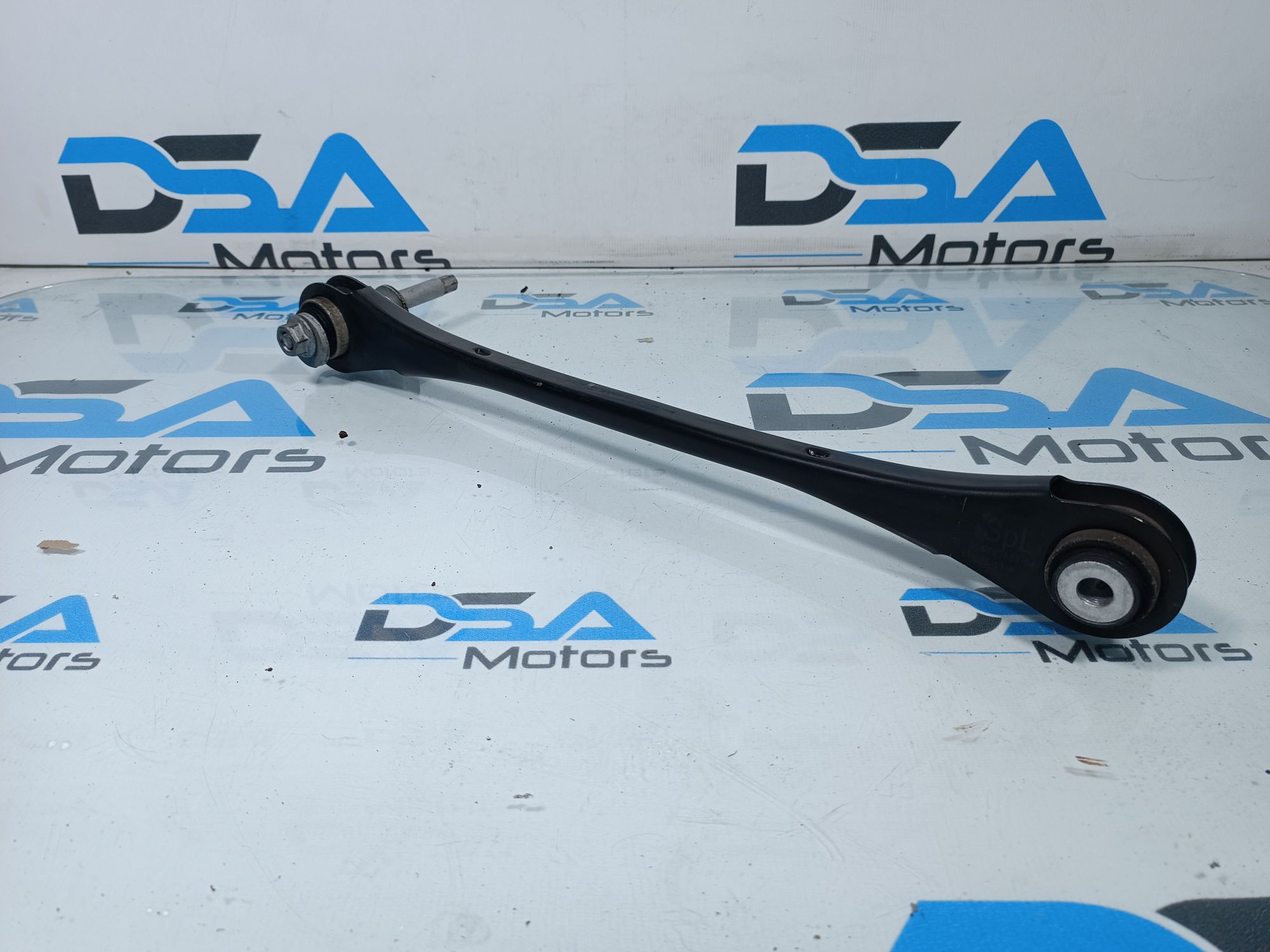 https://ycs.partsauto.market/partsauto-images/thmbs/userImages/b7628e092085f1f91467af1afb6e7630/part/6208bb88-da2a-484f-8239-e30d823e74f4_1704301857487.jpg