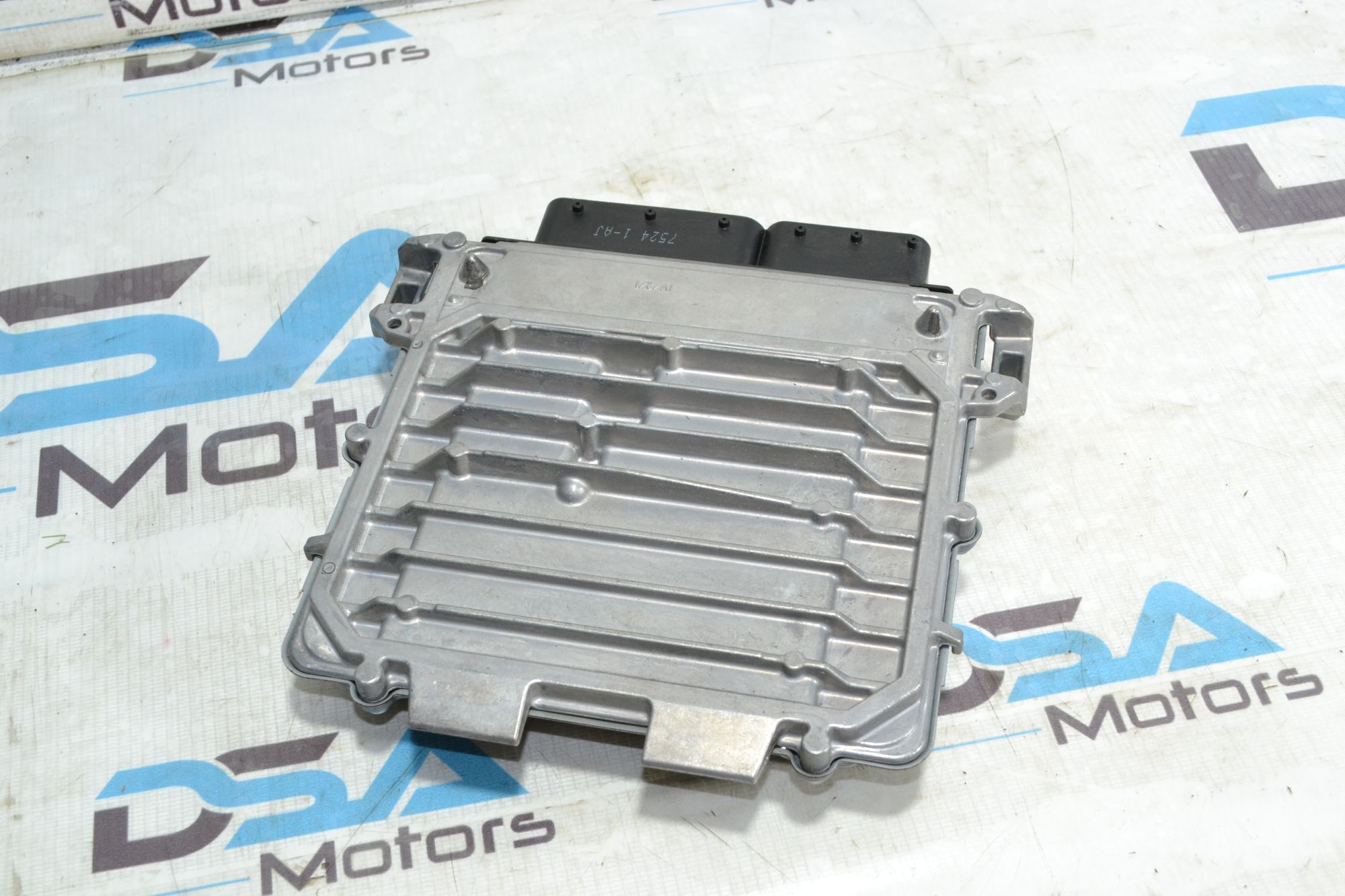 https://ycs.partsauto.market/partsauto-images/thmbs/userImages/b7628e092085f1f91467af1afb6e7630/part/622bd0cd-23de-4819-8501-1947e03e96d8_1783508274942.jpg