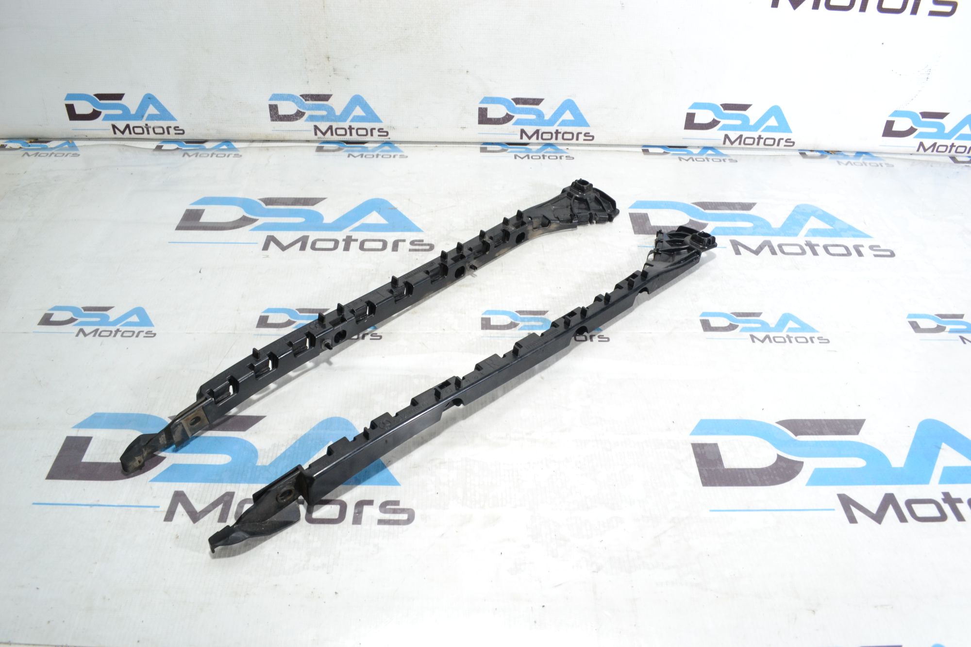 https://ycs.partsauto.market/partsauto-images/thmbs/userImages/b7628e092085f1f91467af1afb6e7630/part/624b6b90-1dc1-4030-8e15-5f6dad9f51f7_1780323144953.jpg