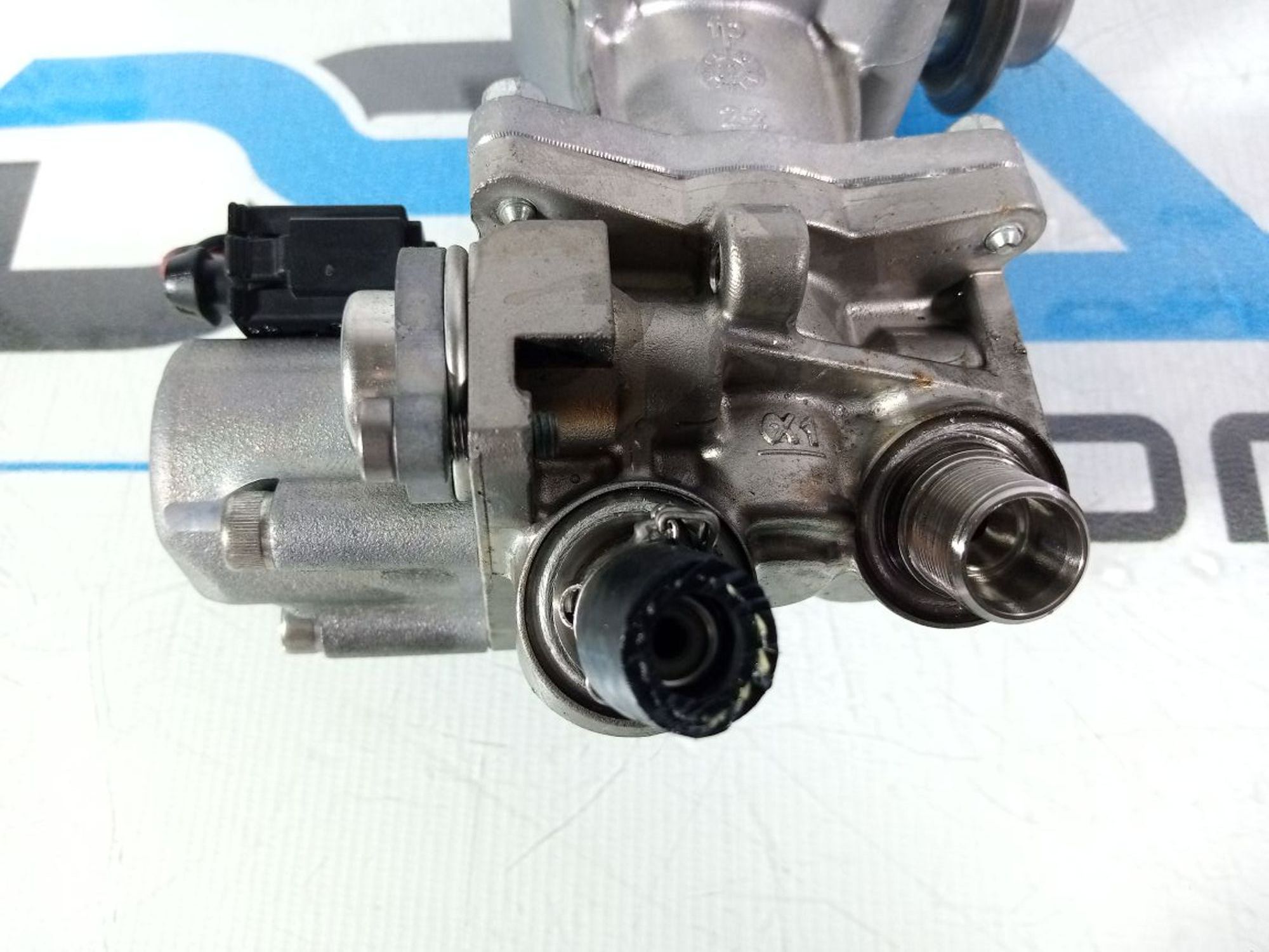 https://ycs.partsauto.market/partsauto-images/thmbs/userImages/b7628e092085f1f91467af1afb6e7630/part/62a918eb-a793-446c-886d-e9a068f582a8_1740203822724.jpg