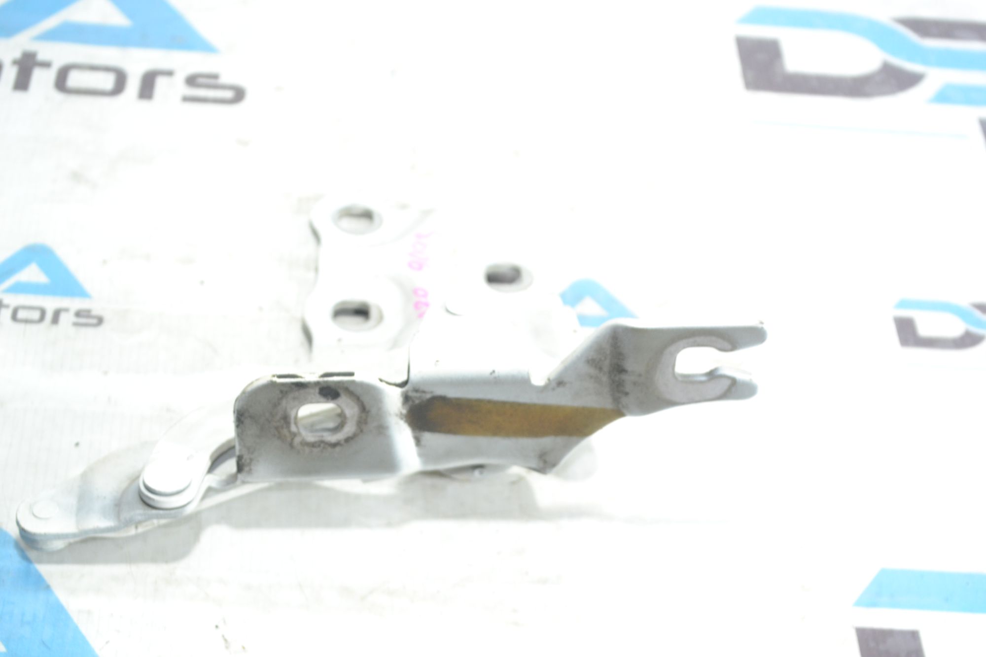 https://ycs.partsauto.market/partsauto-images/thmbs/userImages/b7628e092085f1f91467af1afb6e7630/part/62af0547-ddf3-4ab9-8b45-12f4f751ce73_1781172168375.jpg