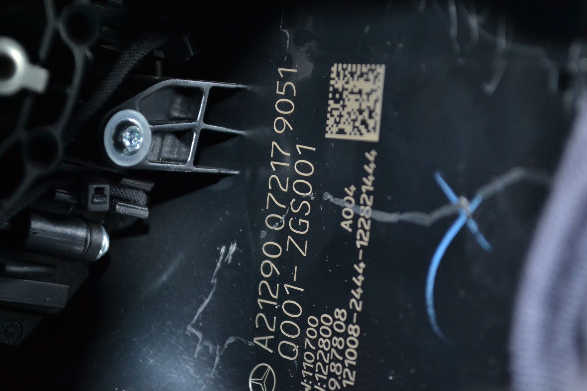 https://ycs.partsauto.market/partsauto-images/thmbs/userImages/b7628e092085f1f91467af1afb6e7630/part/630adce6-a481-4ef5-8d19-68d9717eda46_1784709535635.jpg