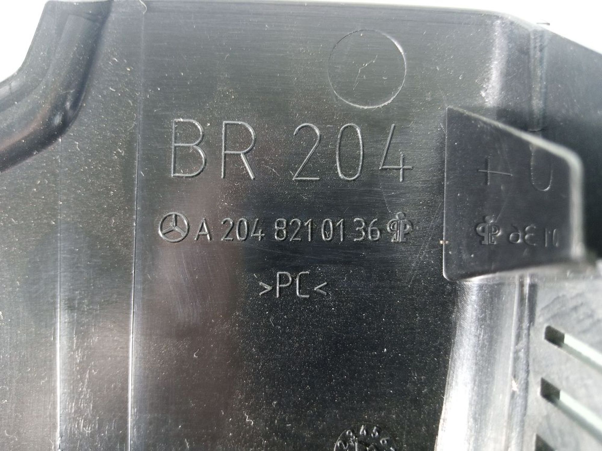 https://ycs.partsauto.market/partsauto-images/thmbs/userImages/b7628e092085f1f91467af1afb6e7630/part/634c976d-d8f0-4357-83ea-9bff0c5ba430_1720683111011.jpg