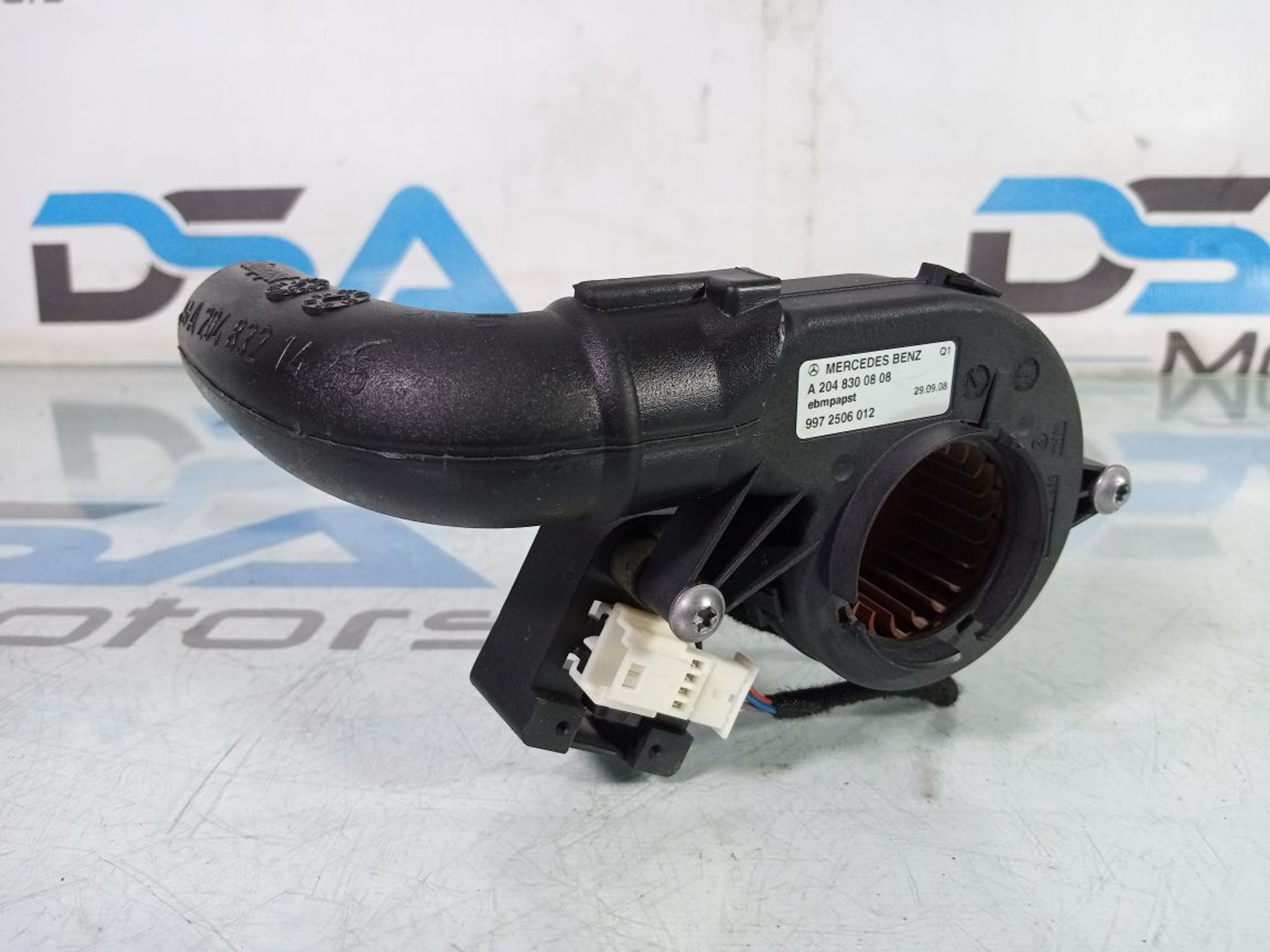https://ycs.partsauto.market/partsauto-images/thmbs/userImages/b7628e092085f1f91467af1afb6e7630/part/63564fb7-17a0-4d24-a040-a0ed7db773d5_1735303546360.jpg