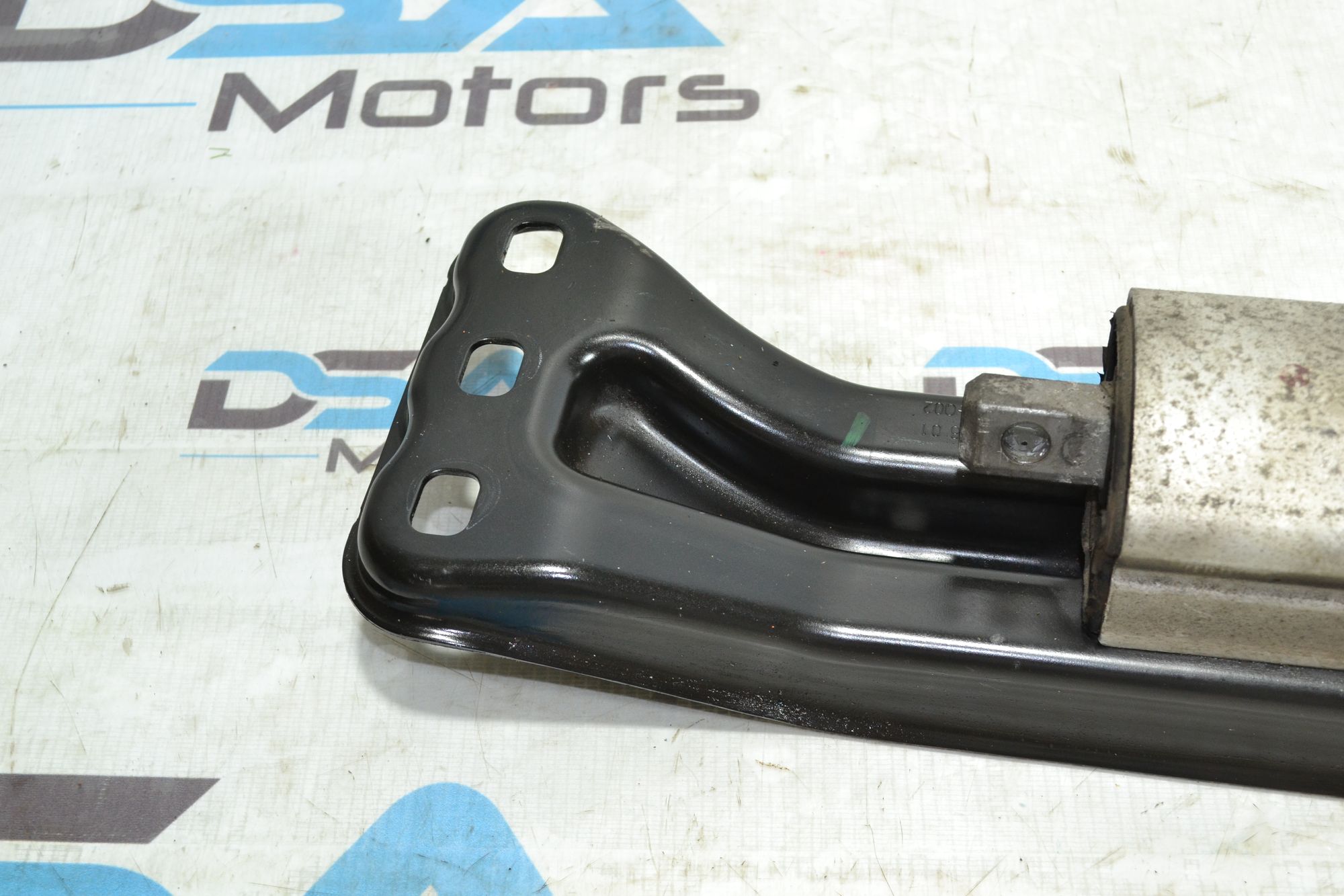 https://ycs.partsauto.market/partsauto-images/thmbs/userImages/b7628e092085f1f91467af1afb6e7630/part/635f3659-f535-4702-9f2b-33ac6226a149_1783412170132.jpg
