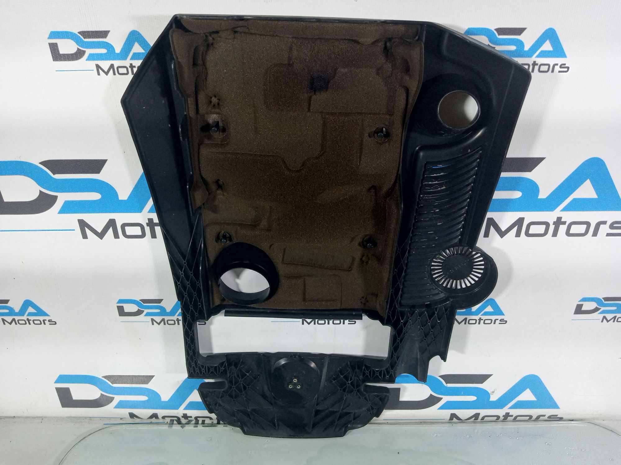 https://ycs.partsauto.market/partsauto-images/thmbs/userImages/b7628e092085f1f91467af1afb6e7630/part/63a32ee1-86f2-4f55-89ef-8969f9850735_1712160609192.jpg