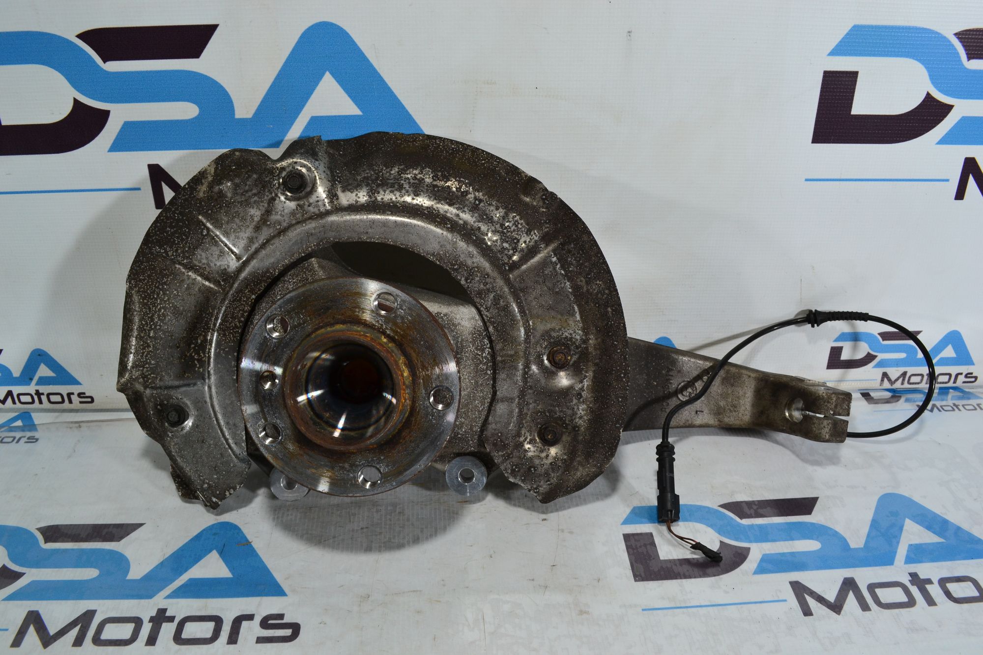 https://ycs.partsauto.market/partsauto-images/thmbs/userImages/b7628e092085f1f91467af1afb6e7630/part/63bcd2bf-6826-4185-b5cc-c5f82daf7034_1779174234716.jpg