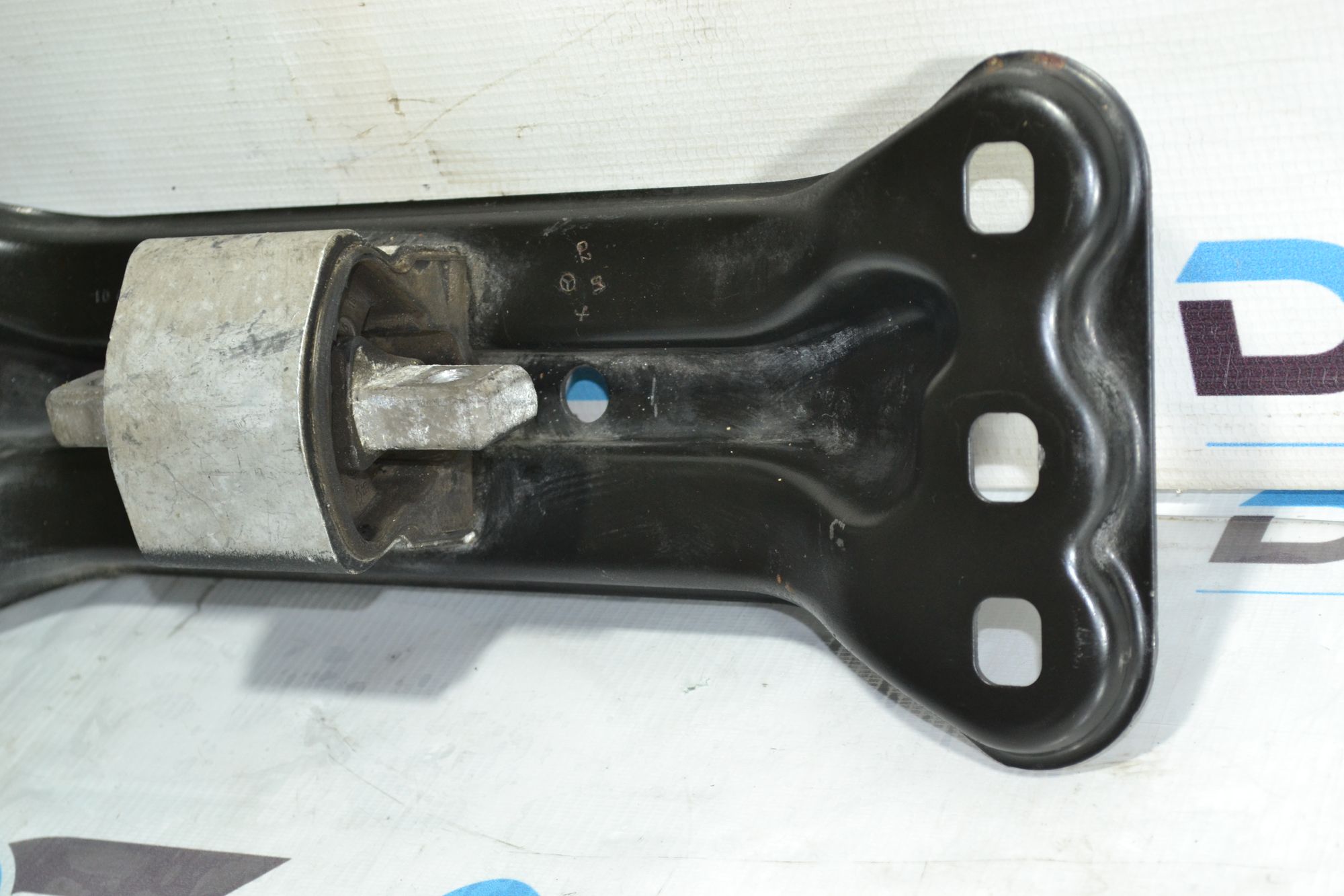 https://ycs.partsauto.market/partsauto-images/thmbs/userImages/b7628e092085f1f91467af1afb6e7630/part/63e865e7-052c-4613-9095-cfc479885239_1779707853436.jpg