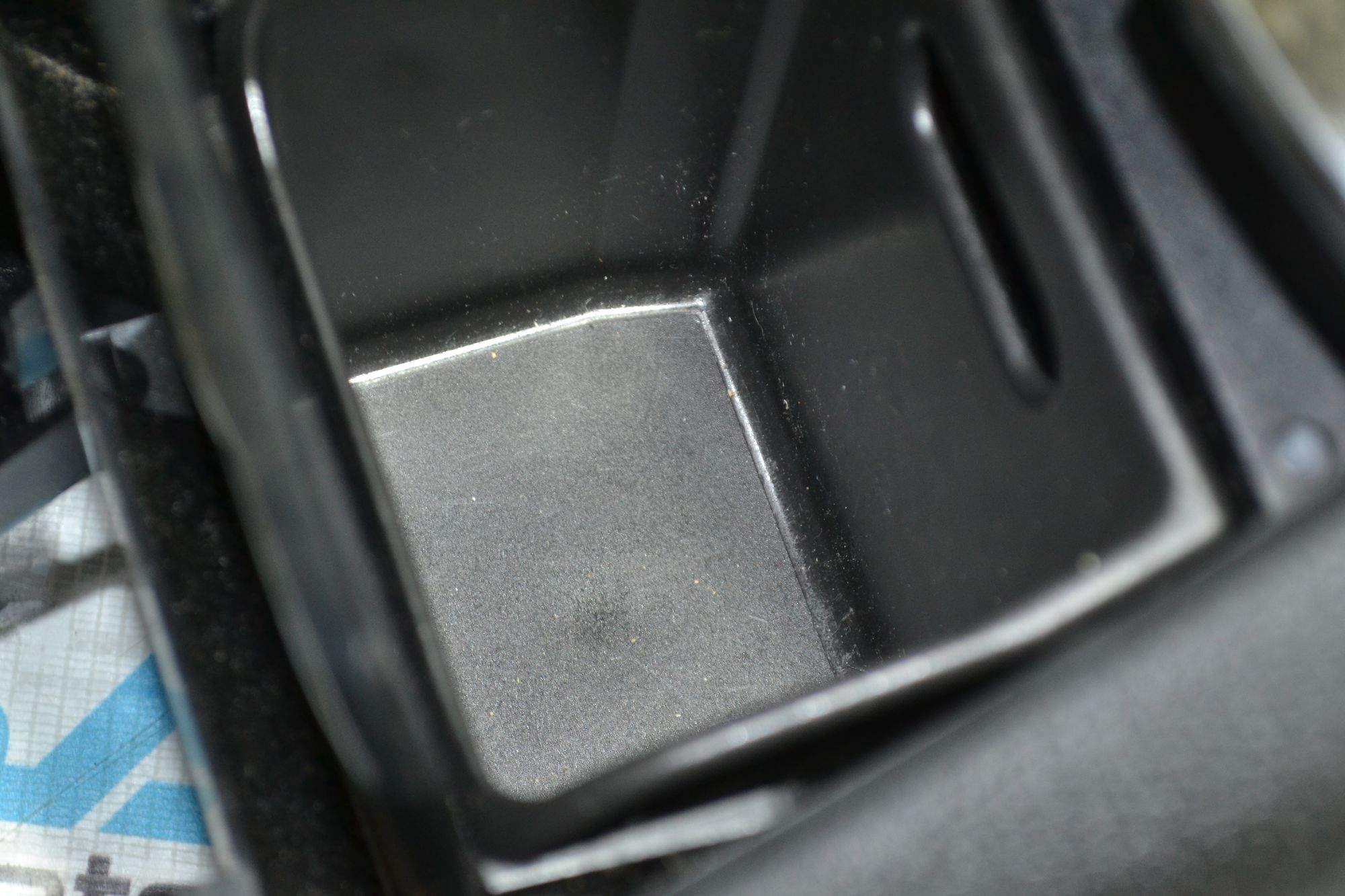 https://ycs.partsauto.market/partsauto-images/thmbs/userImages/b7628e092085f1f91467af1afb6e7630/part/63ed3d29-6e84-4d55-84aa-59b18d8ab838_1780926682449.jpg