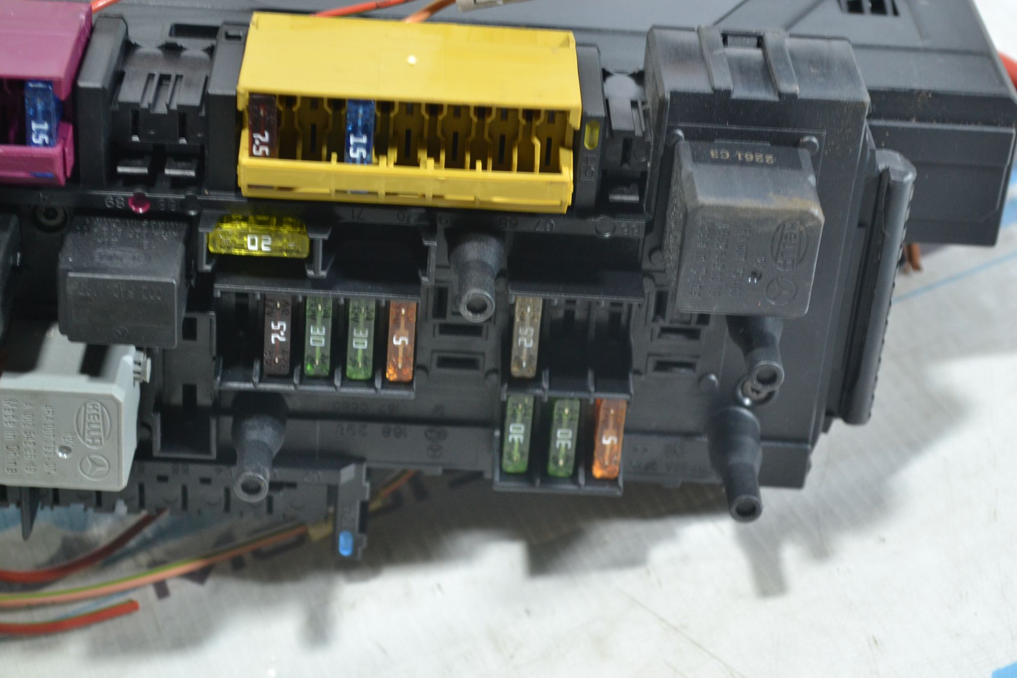 https://ycs.partsauto.market/partsauto-images/thmbs/userImages/b7628e092085f1f91467af1afb6e7630/part/64017a8e-1e36-40e4-842a-09dafd0dcc7c_1780483011568.jpg