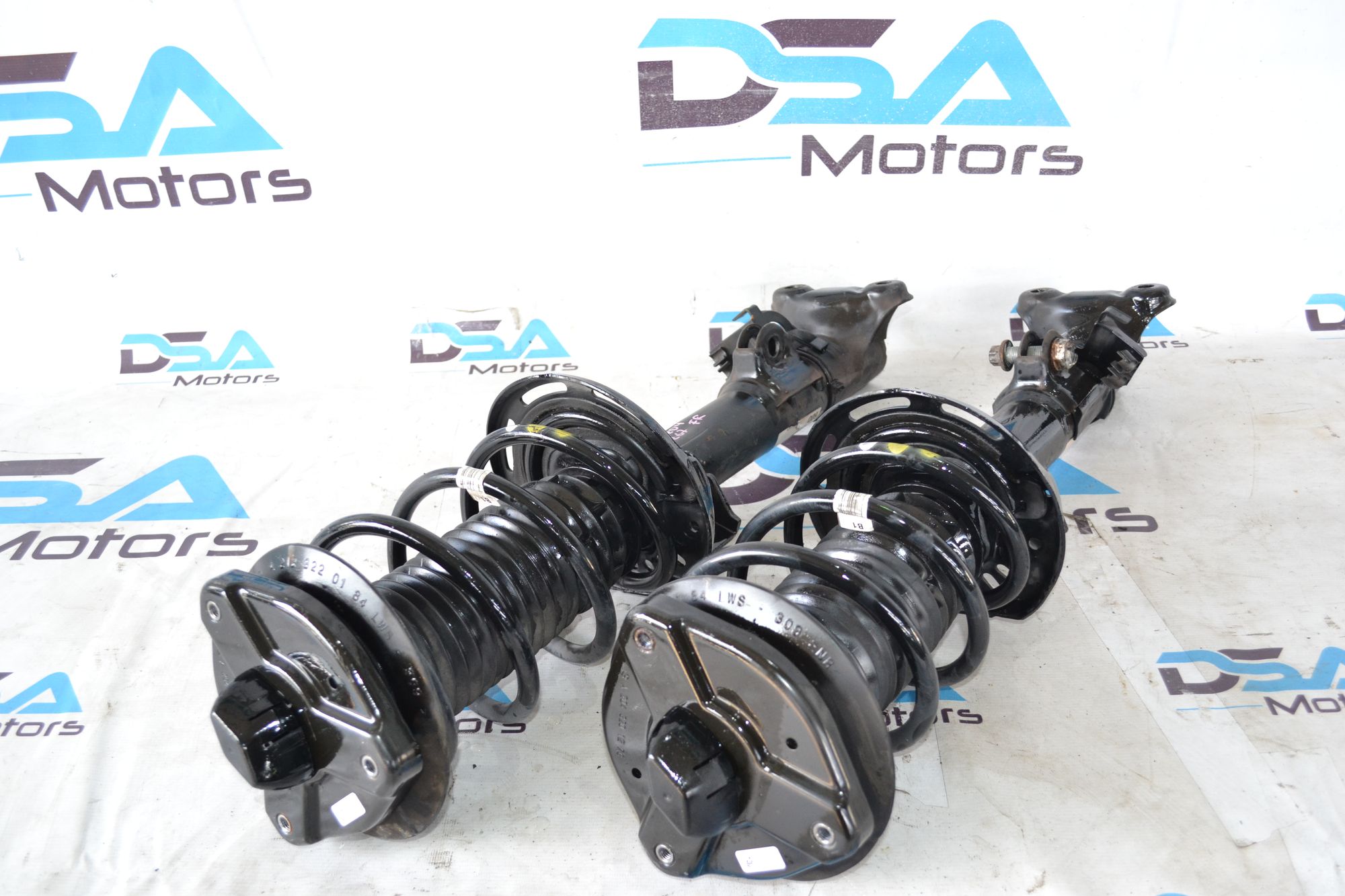 https://ycs.partsauto.market/partsauto-images/thmbs/userImages/b7628e092085f1f91467af1afb6e7630/part/64700af0-ebe0-45c5-b3b5-c1289b0c18e6_1785139741460.jpg