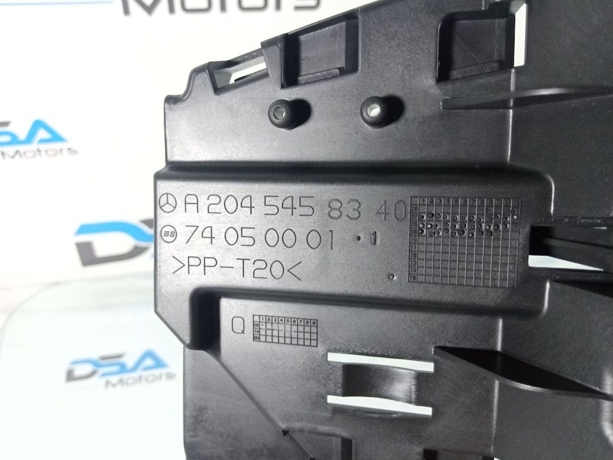 https://ycs.partsauto.market/partsauto-images/thmbs/userImages/b7628e092085f1f91467af1afb6e7630/part/6506b87d-c492-4995-a8c3-300c64befe76_1721984457446.jpg