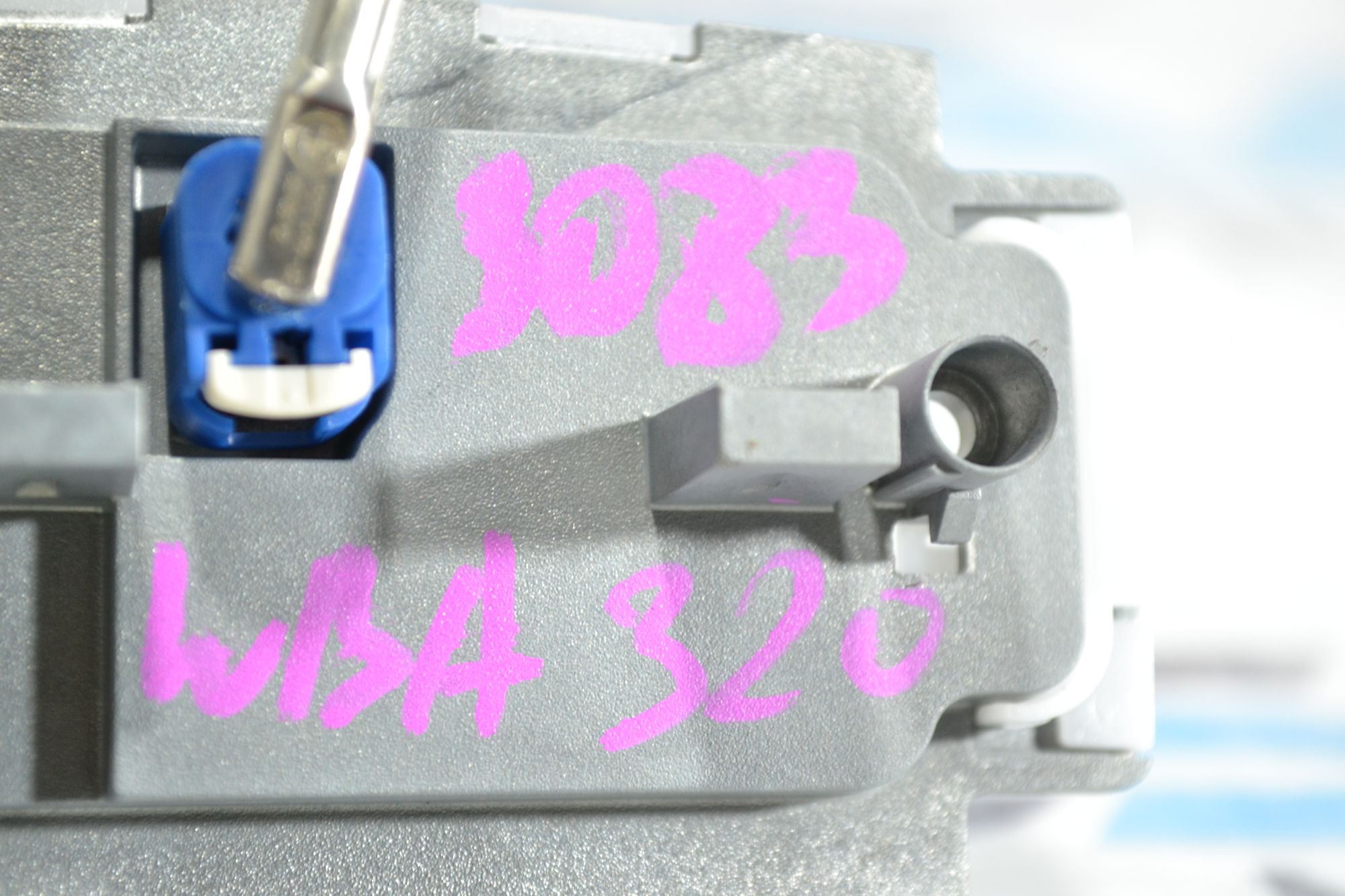 https://ycs.partsauto.market/partsauto-images/thmbs/userImages/b7628e092085f1f91467af1afb6e7630/part/665c888a-c4a0-4589-b250-37eb3f47bf47_1780294411033.jpg