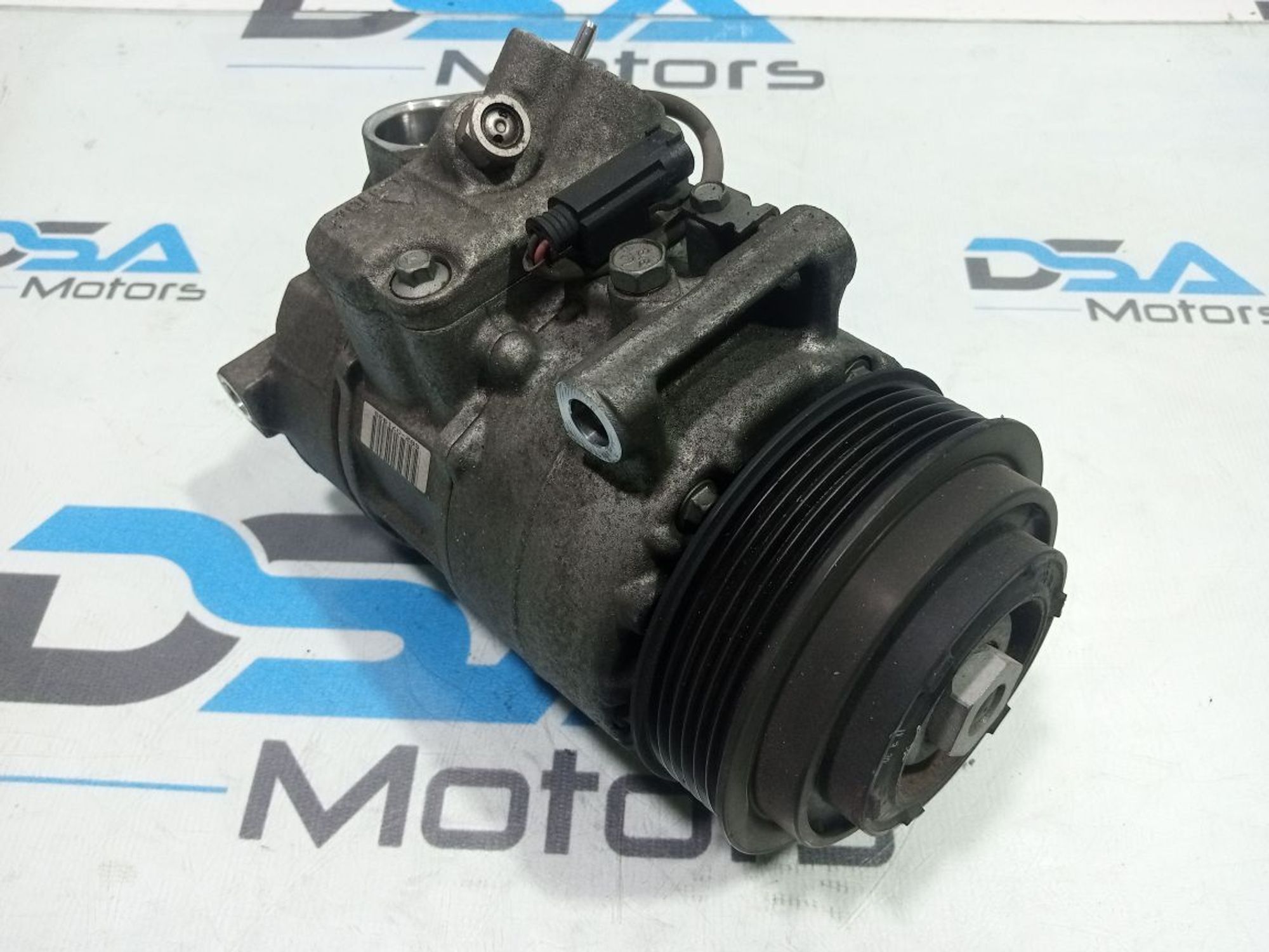https://ycs.partsauto.market/partsauto-images/thmbs/userImages/b7628e092085f1f91467af1afb6e7630/part/66848ca6-7c57-451c-895e-006ab364ffb2_1748887752770.jpg