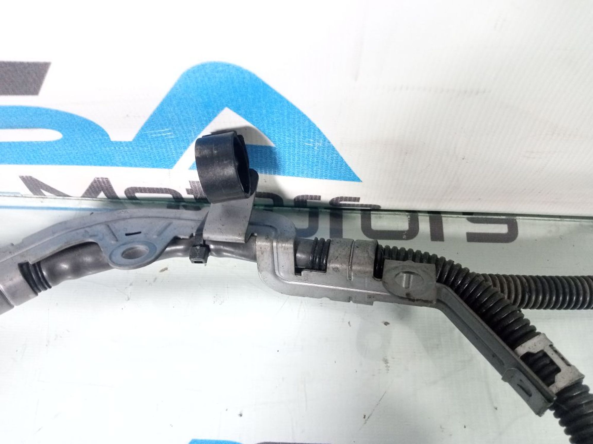 https://ycs.partsauto.market/partsauto-images/thmbs/userImages/b7628e092085f1f91467af1afb6e7630/part/66888b7b-4a97-4d2b-9cc6-220114e7dd8b_1727245491274.jpg