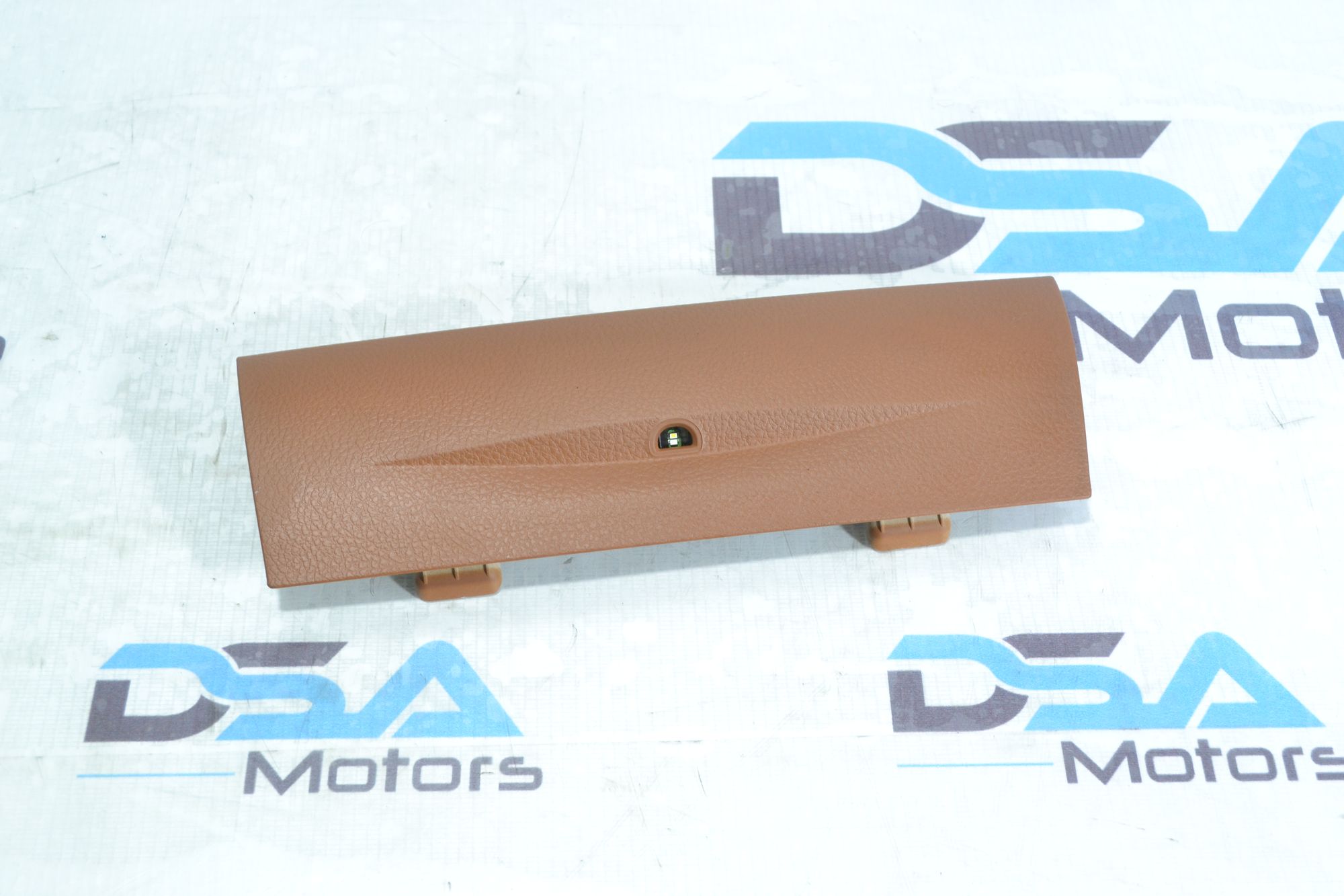 https://ycs.partsauto.market/partsauto-images/thmbs/userImages/b7628e092085f1f91467af1afb6e7630/part/66b8cab7-4599-4eb1-81f5-4720bb199065_1781177640280.jpg